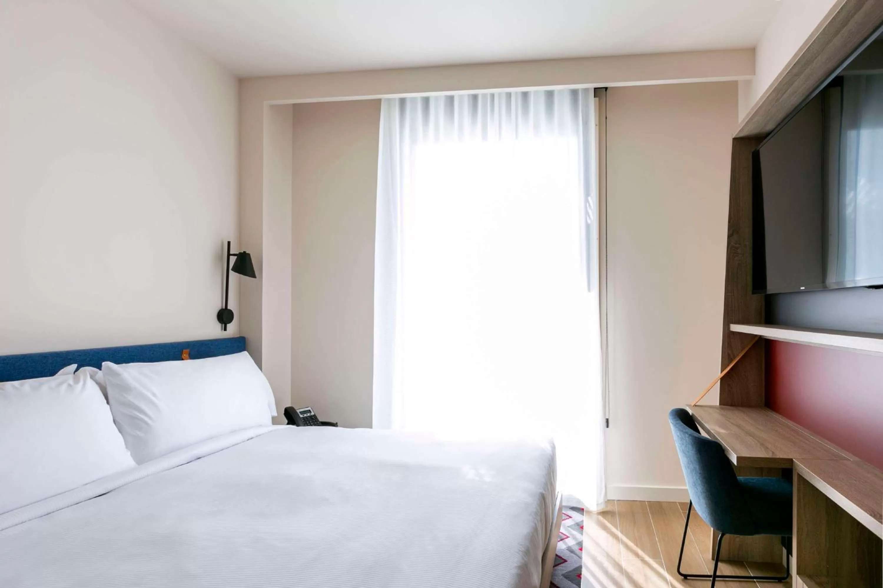 King Room in Hampton By Hilton Alcobendas Madrid