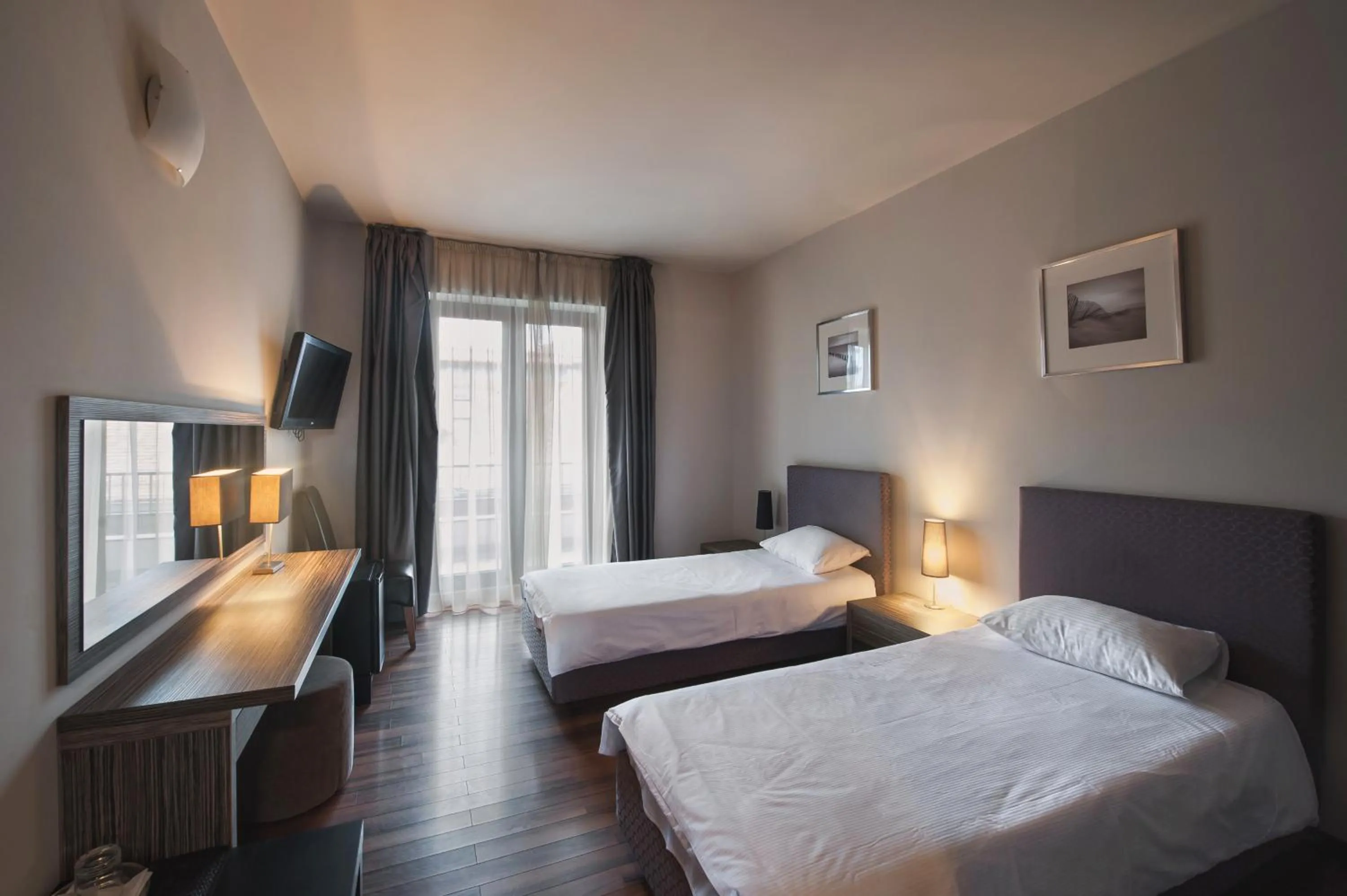 Twin Room in Hotel Hemingway Residence