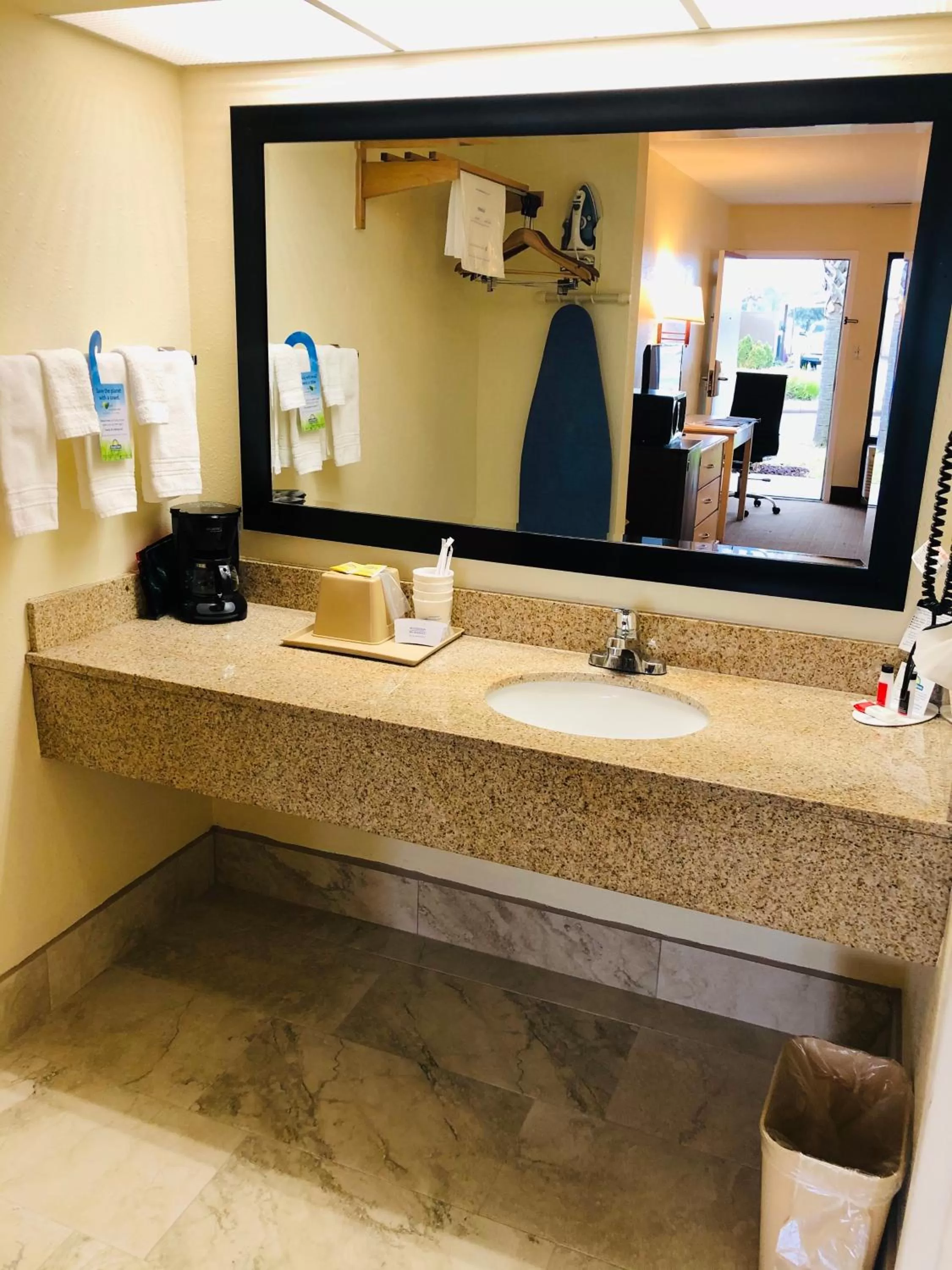 Queen Room with Two Queen Beds - Non-Smoking in Days Inn & Suites by Wyndham Navarre - near Beaches Hurlburt