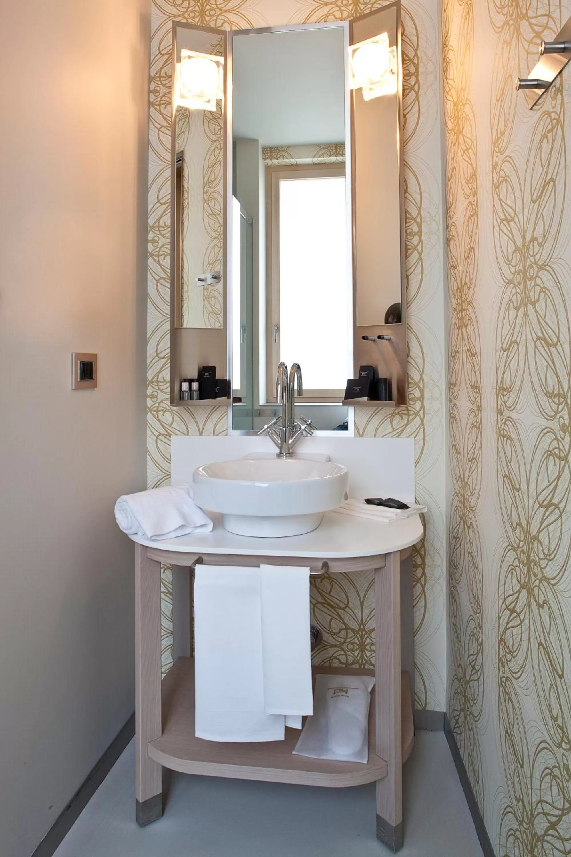 Classic Double Room in Nu Hotel