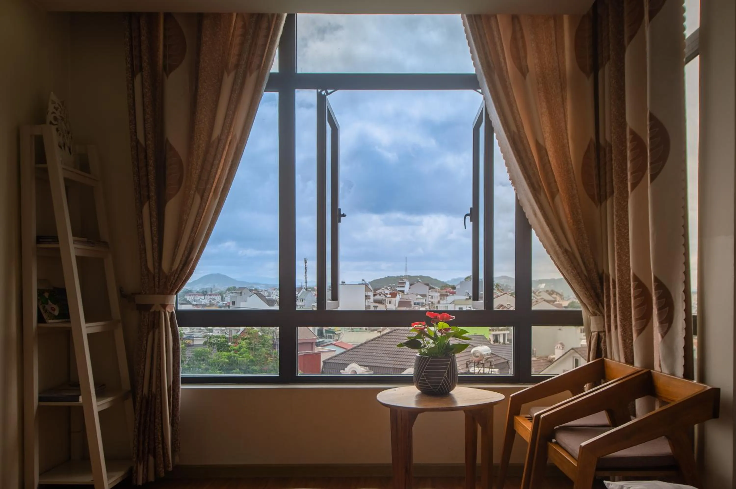 Quadruple Room with Mountain View in Tasme Hotel