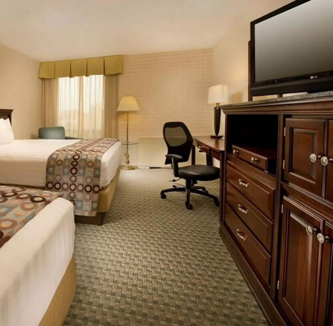 Double Room in Hotel Lotus Kansas City Stadium