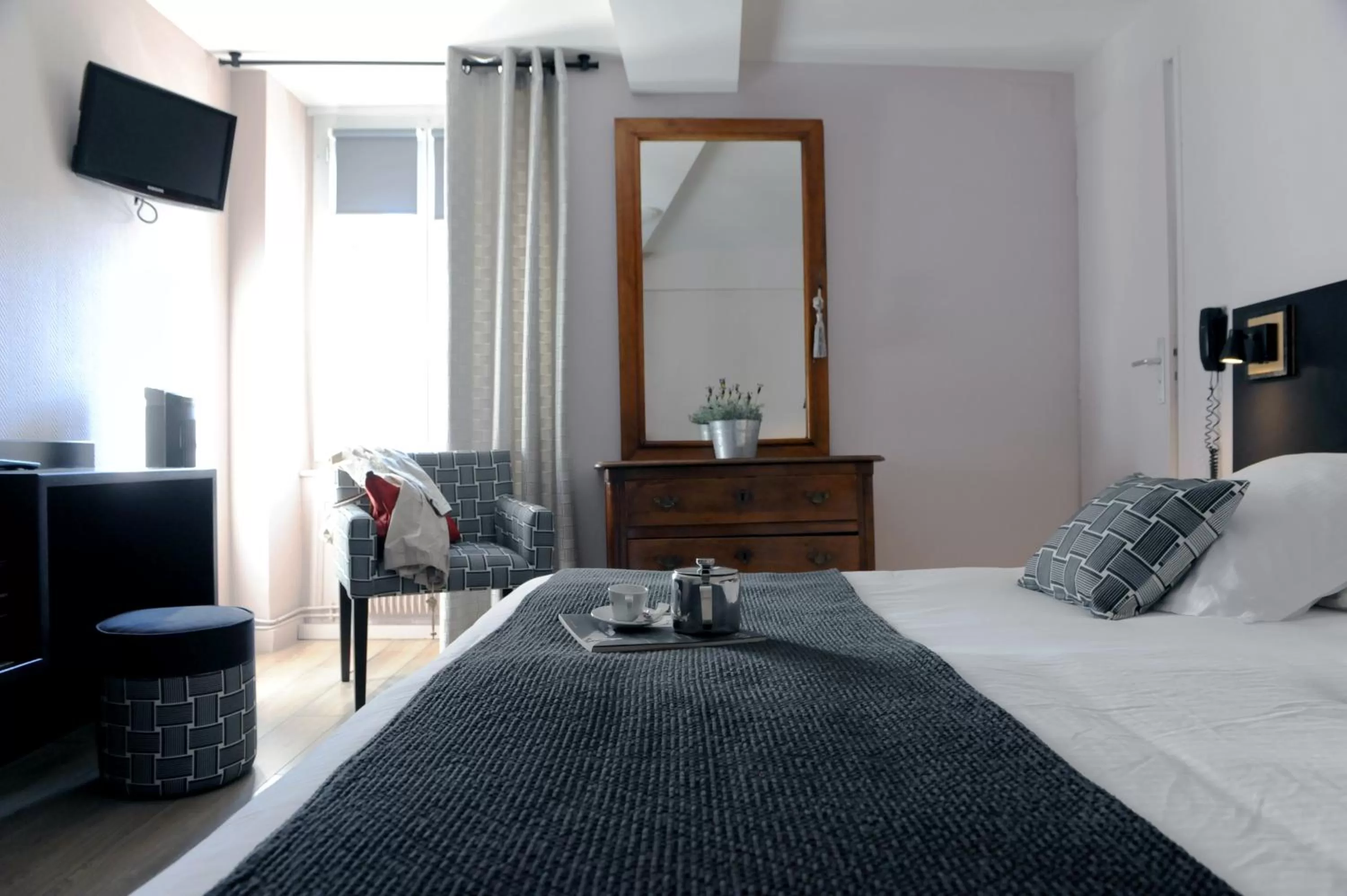 Superior Double Room in Logis Hôtel du Chêne