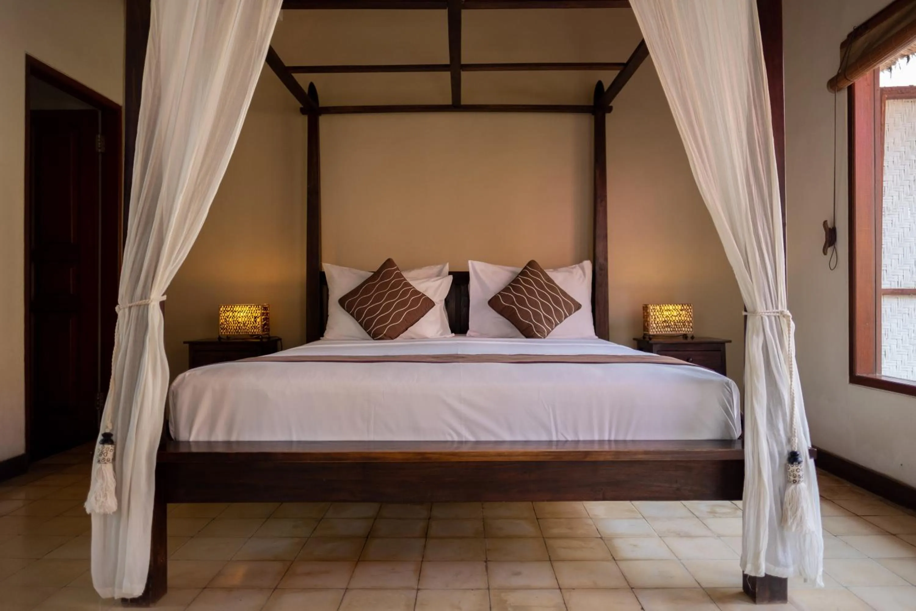 Standard Double Bungalow in Karma Kayak