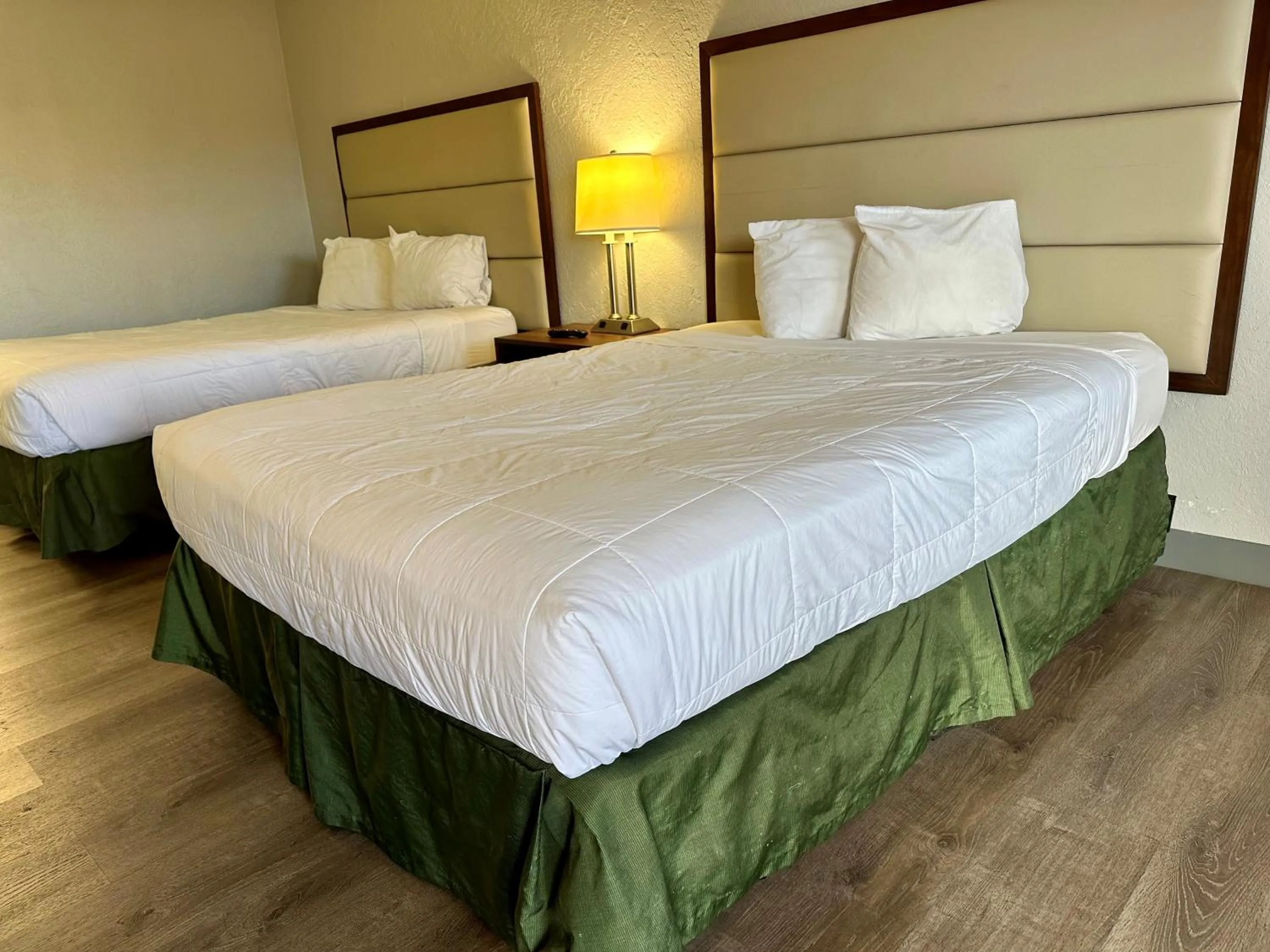 Queen Room with Two Queen Beds - Non-Smoking in Silver Queen Inn