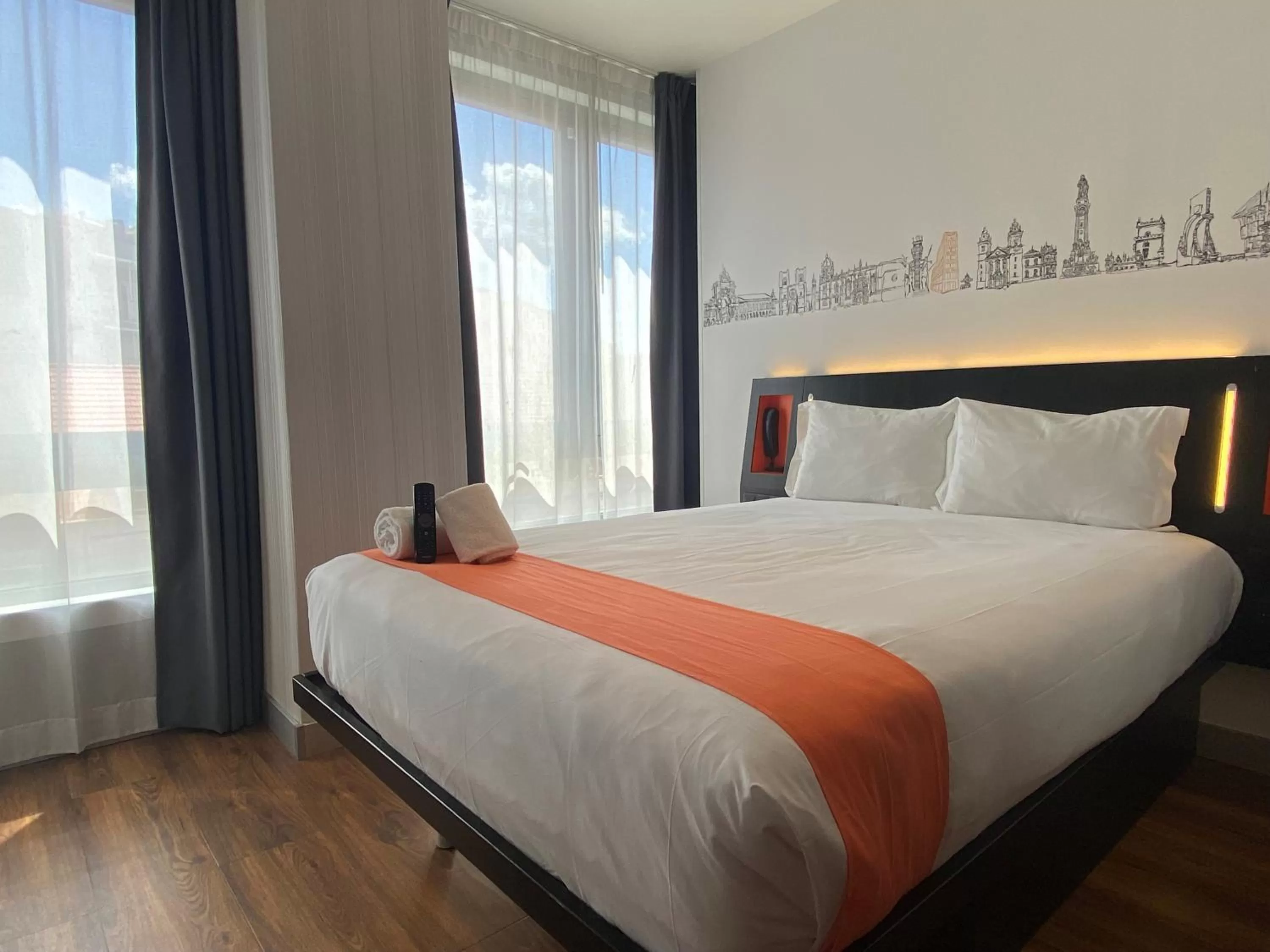 Superior Double Room in easyHotel Lisbon