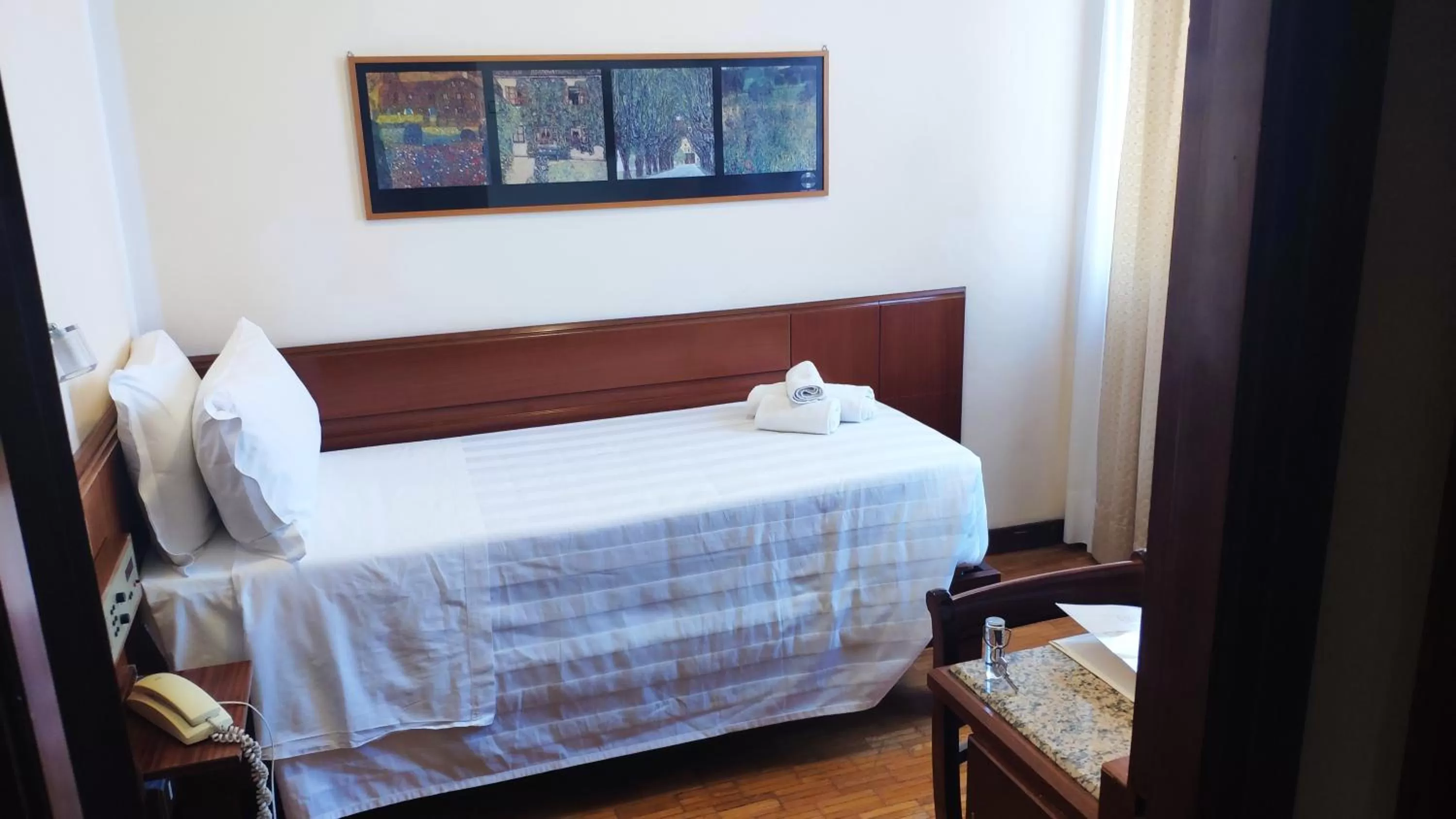 Single Room in Grand Hotel Duomo