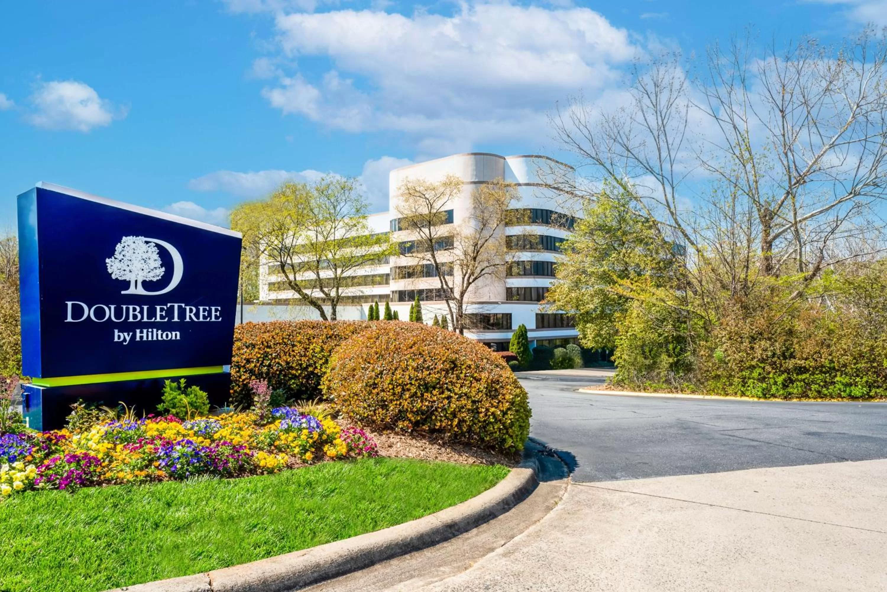 DoubleTree by Hilton South Charlotte Tyvola