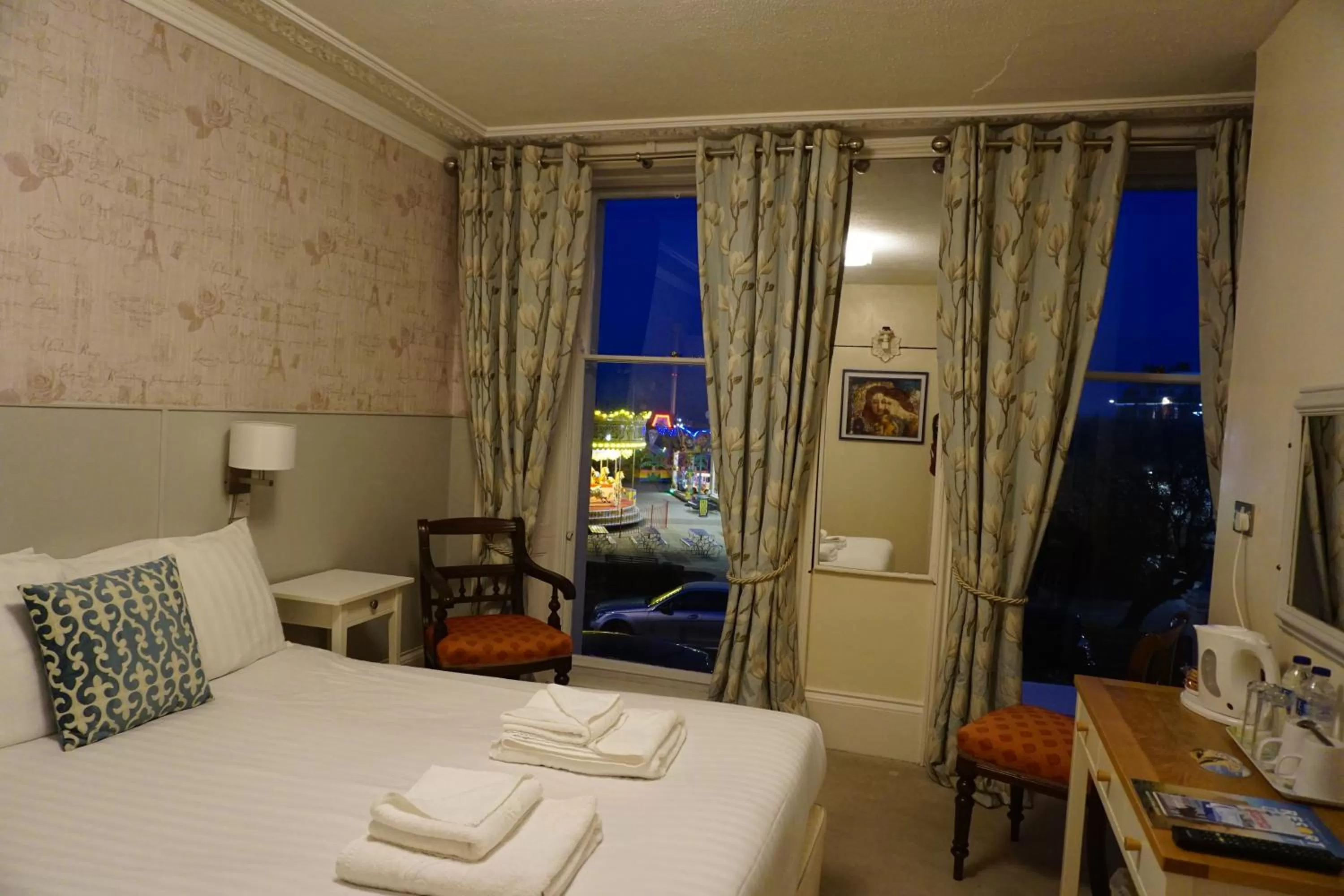 Deluxe Double Room with Sea View in Alexandra Hotel