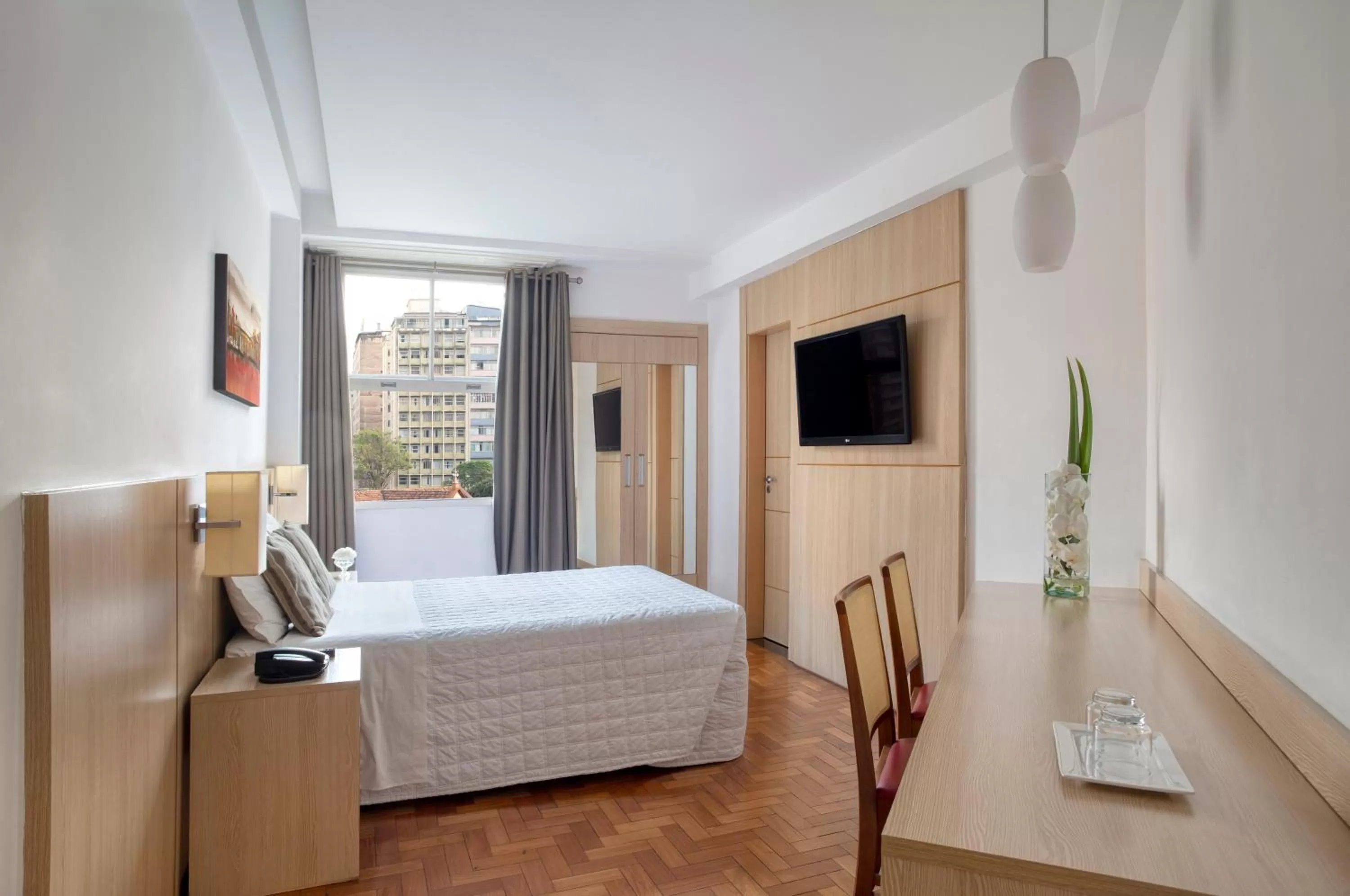 Standard Double Room in Normandy Hotel