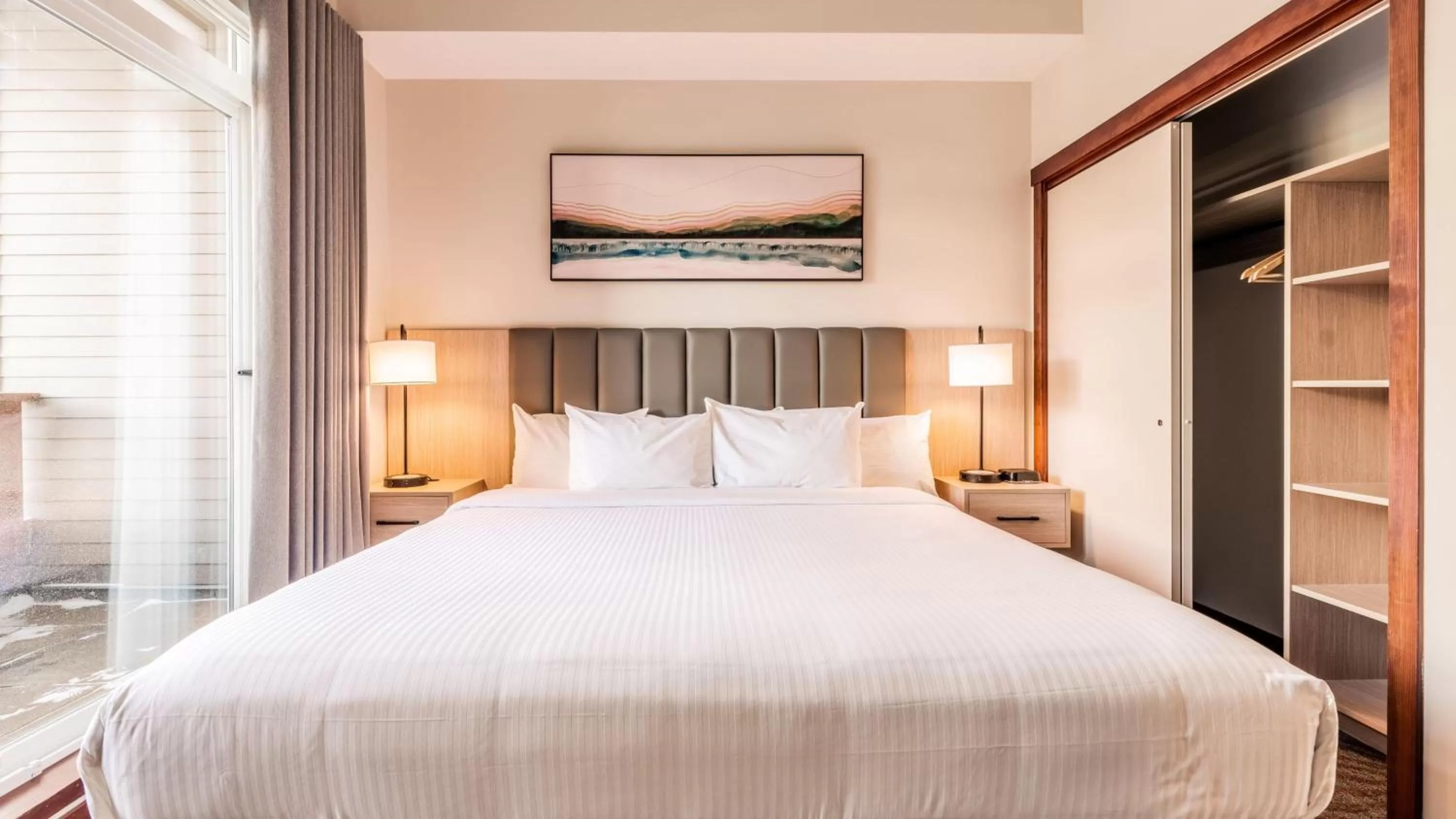 One-Bedroom Apartment in Blackstone Mountain Lodge by CLIQUE