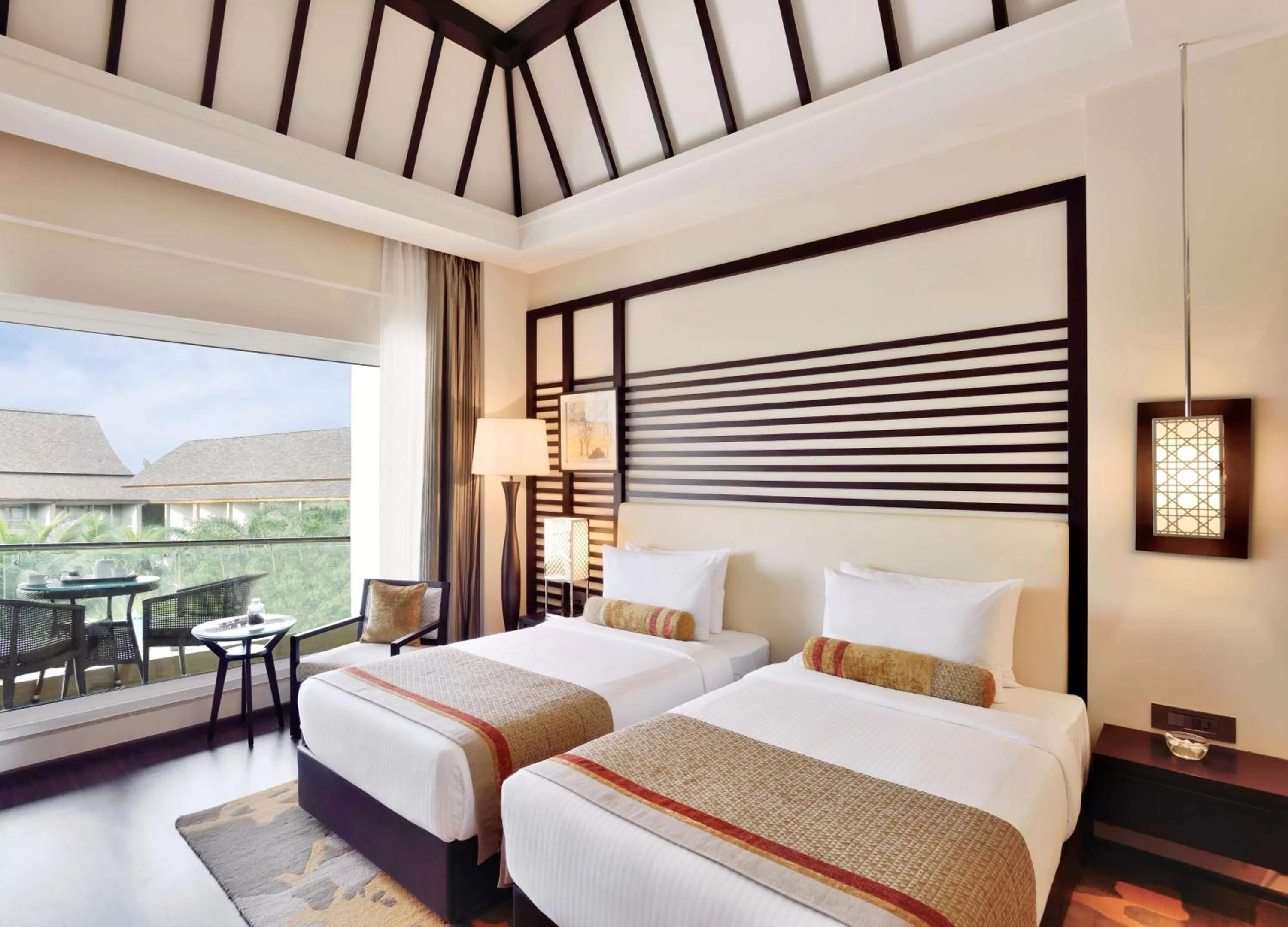 Deluxe Room with Balcony in Radisson Blu Plaza Resort & Convention Centre Karjat
