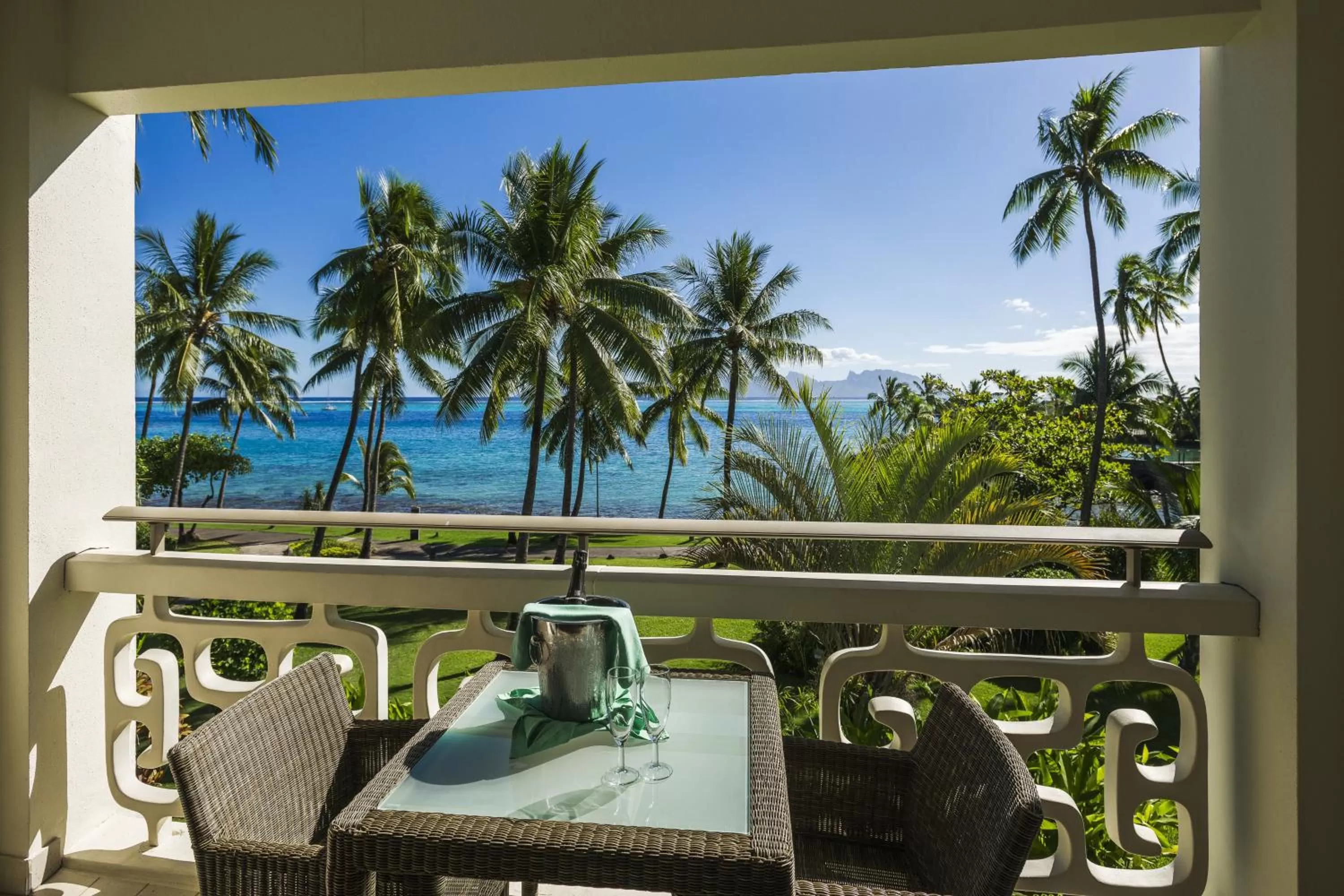 Classic King Room with Ocean View in InterContinental Tahiti Resort & Spa by IHG