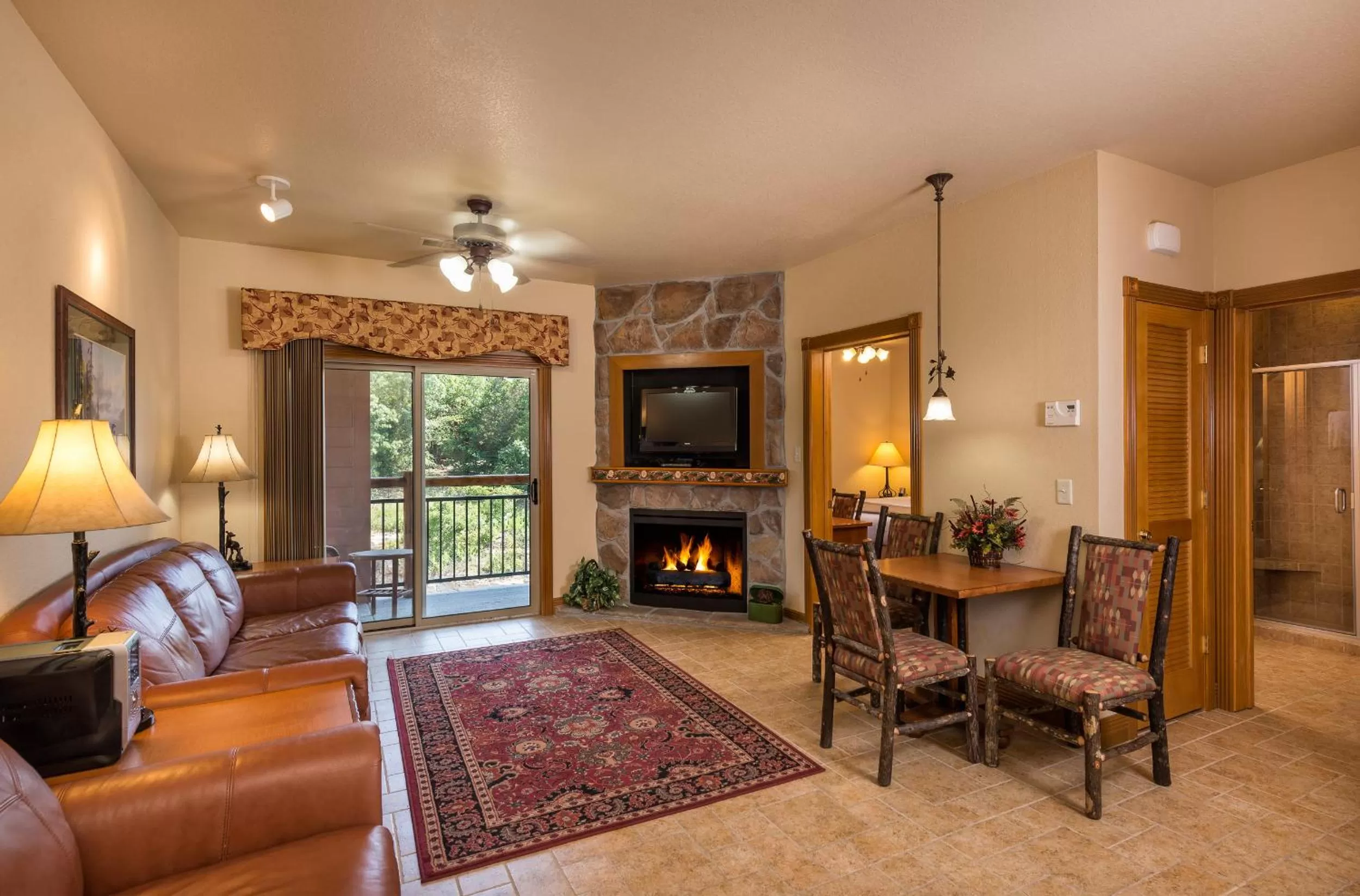 Grand Two-Bedroom Villa with Sofa Bed in Westgate Branson Woods Resort