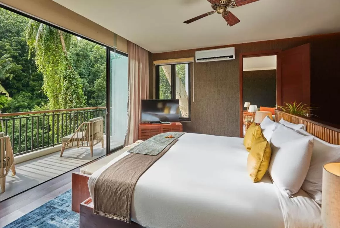 Executive Suite in The Farm at San Benito