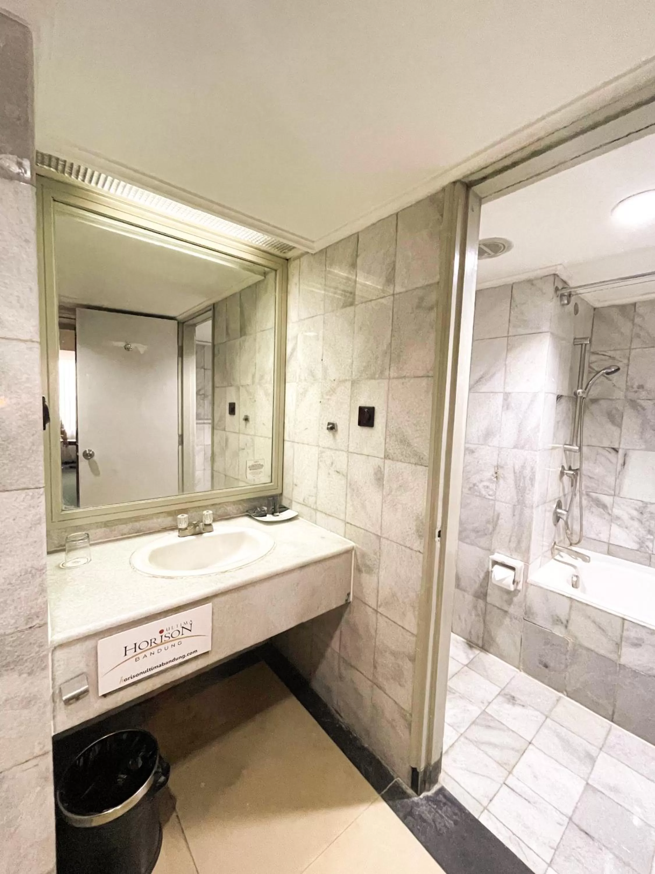 Deluxe Double or Twin Room in Horison Ultima Bandung