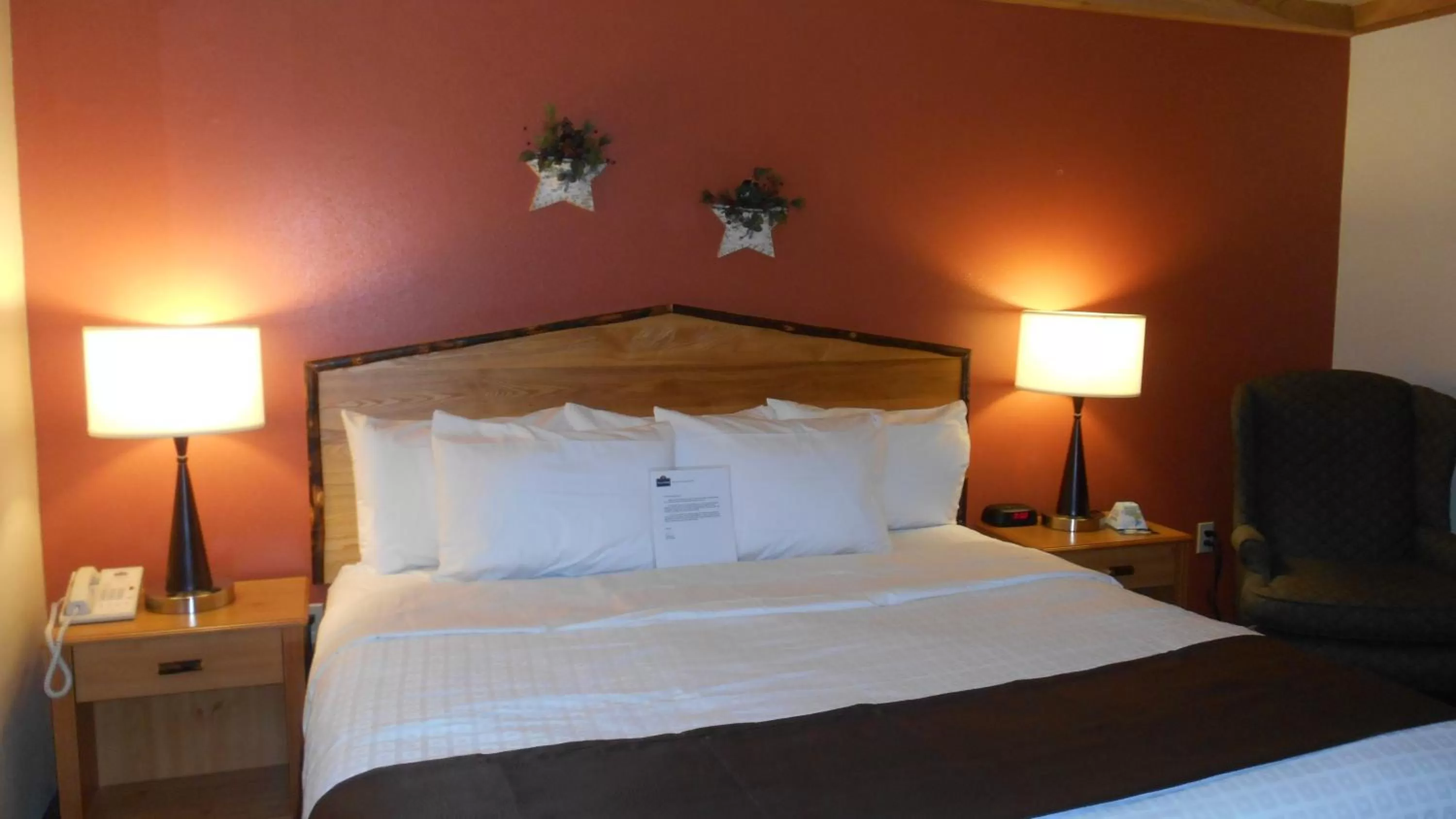 King Room - Non-Smoking in AmericInn by Wyndham Oswego