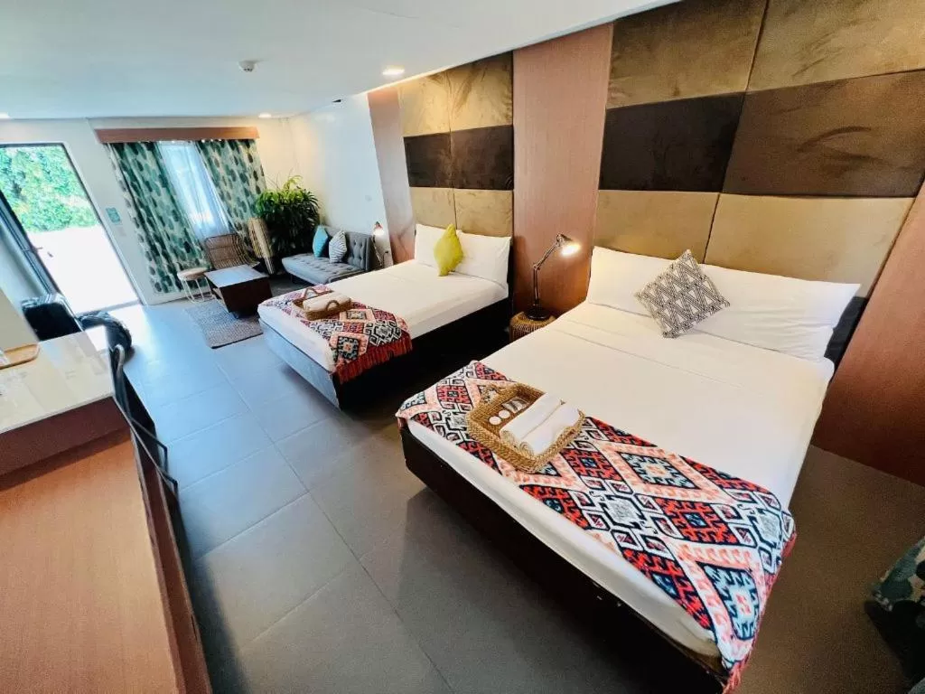 Superior Family Room in Treetop Suites