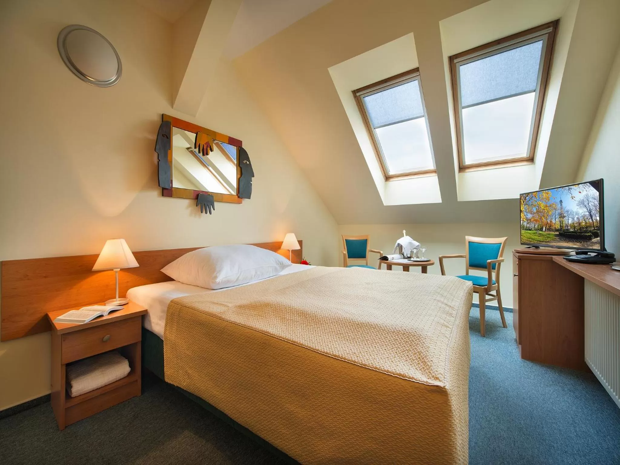 Single Room in EA Hotel Tosca