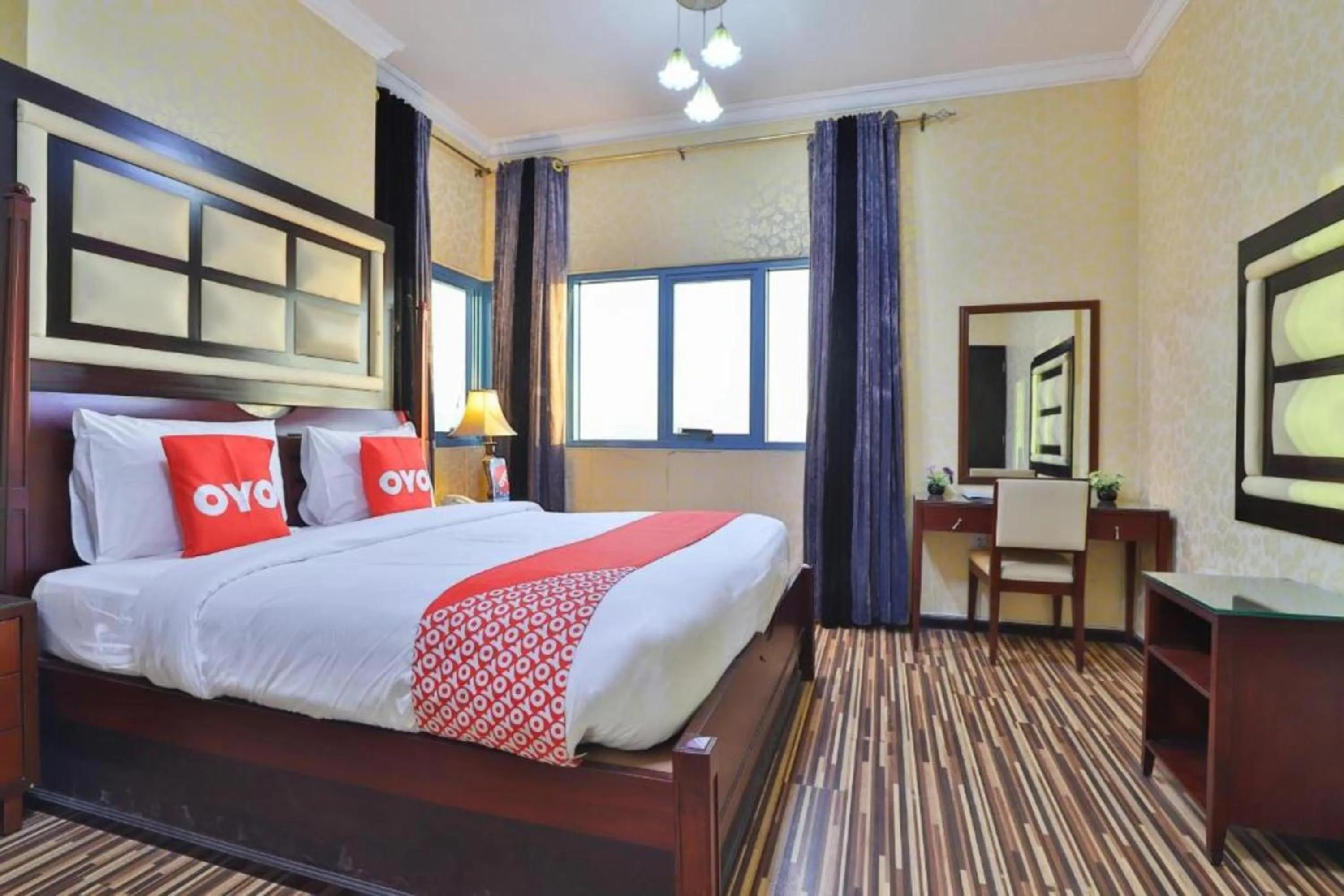 Double Suite with Living Room in Grand PJ Hotel
