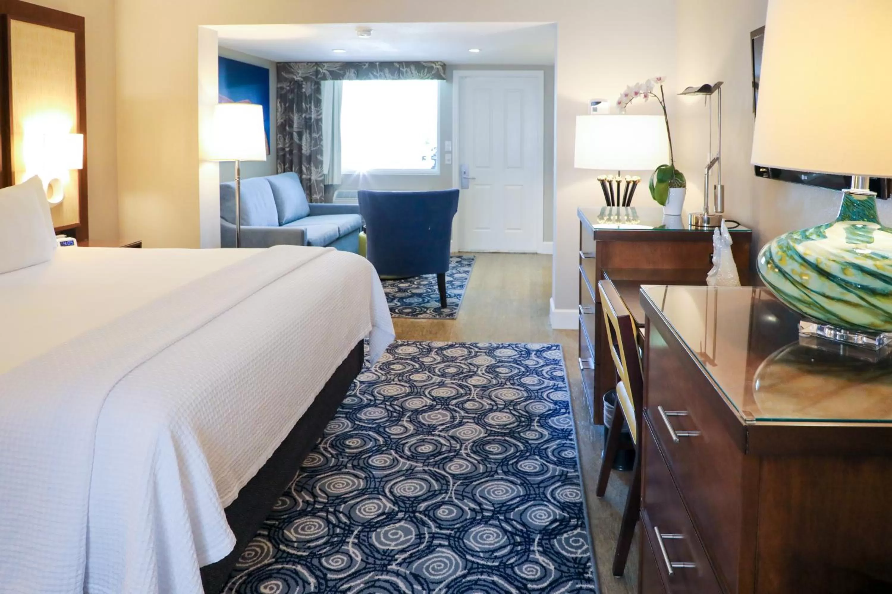 King Suite in Almond Tree Inn - Adults Only