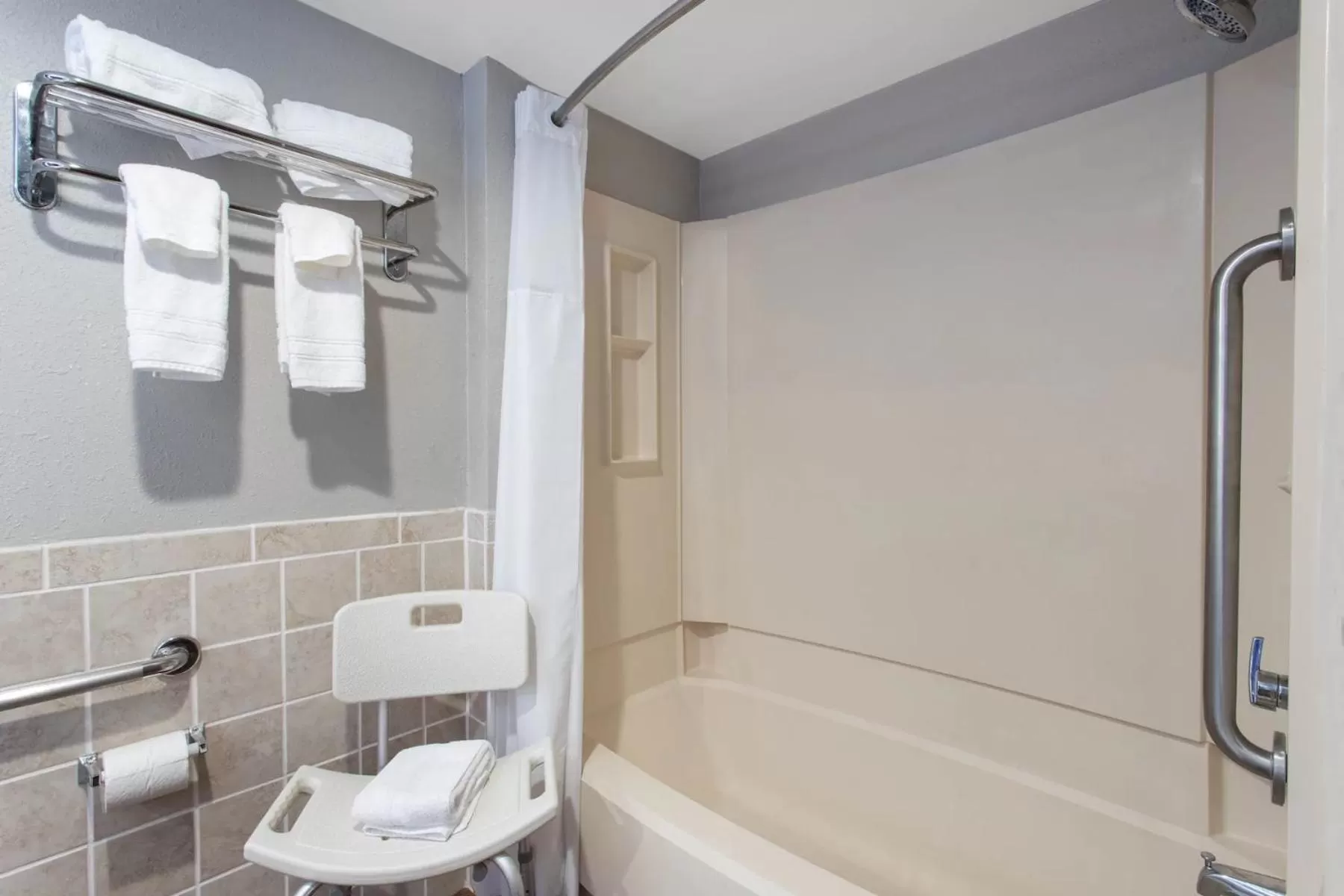 King Room - Mobility Access/Non-Smoking in SureStay by Best Western Greenville