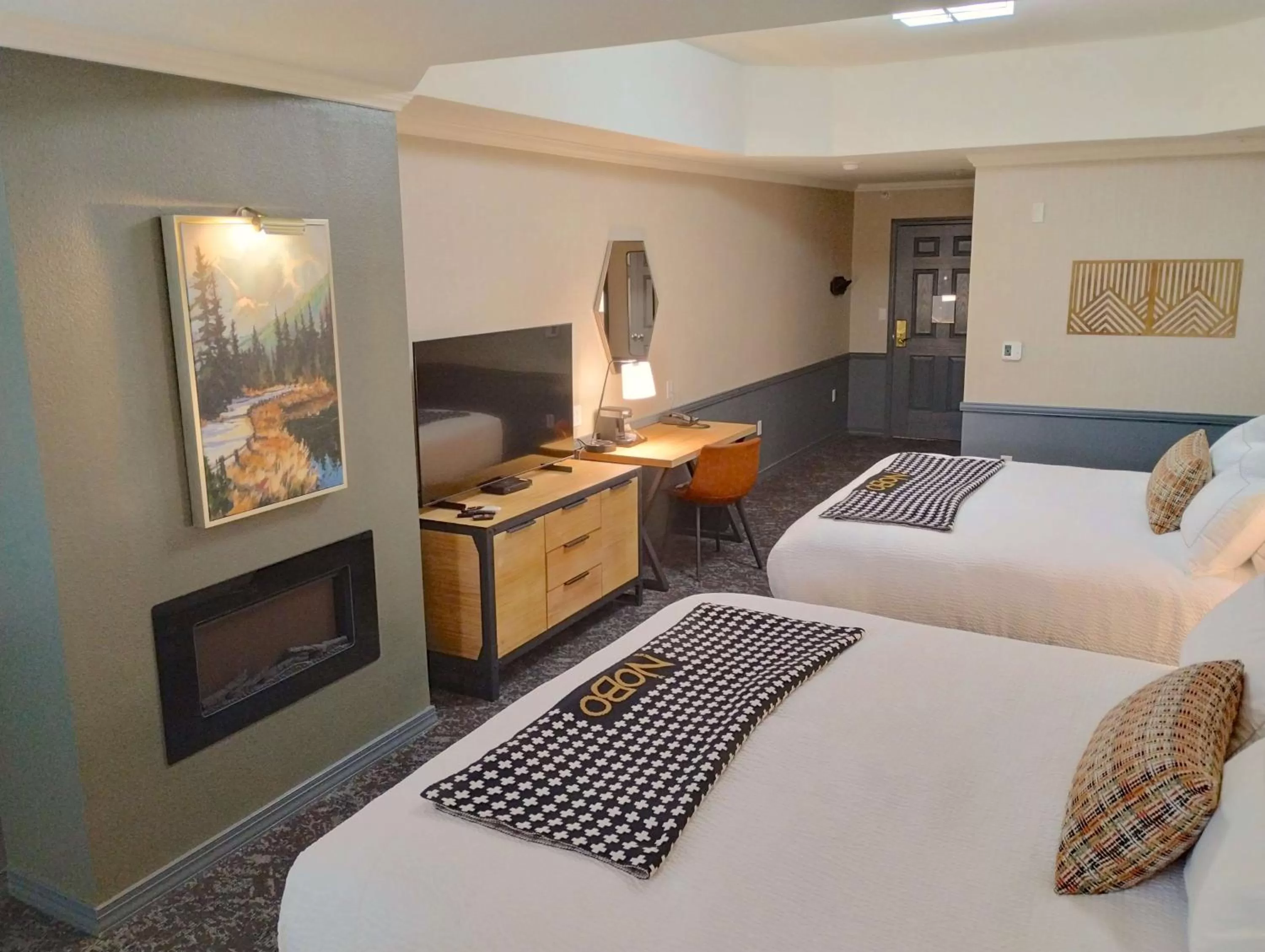 Queen Room with Two Queen Beds in Hotel NoBo Cascade, Tapestry Collection by Hilton