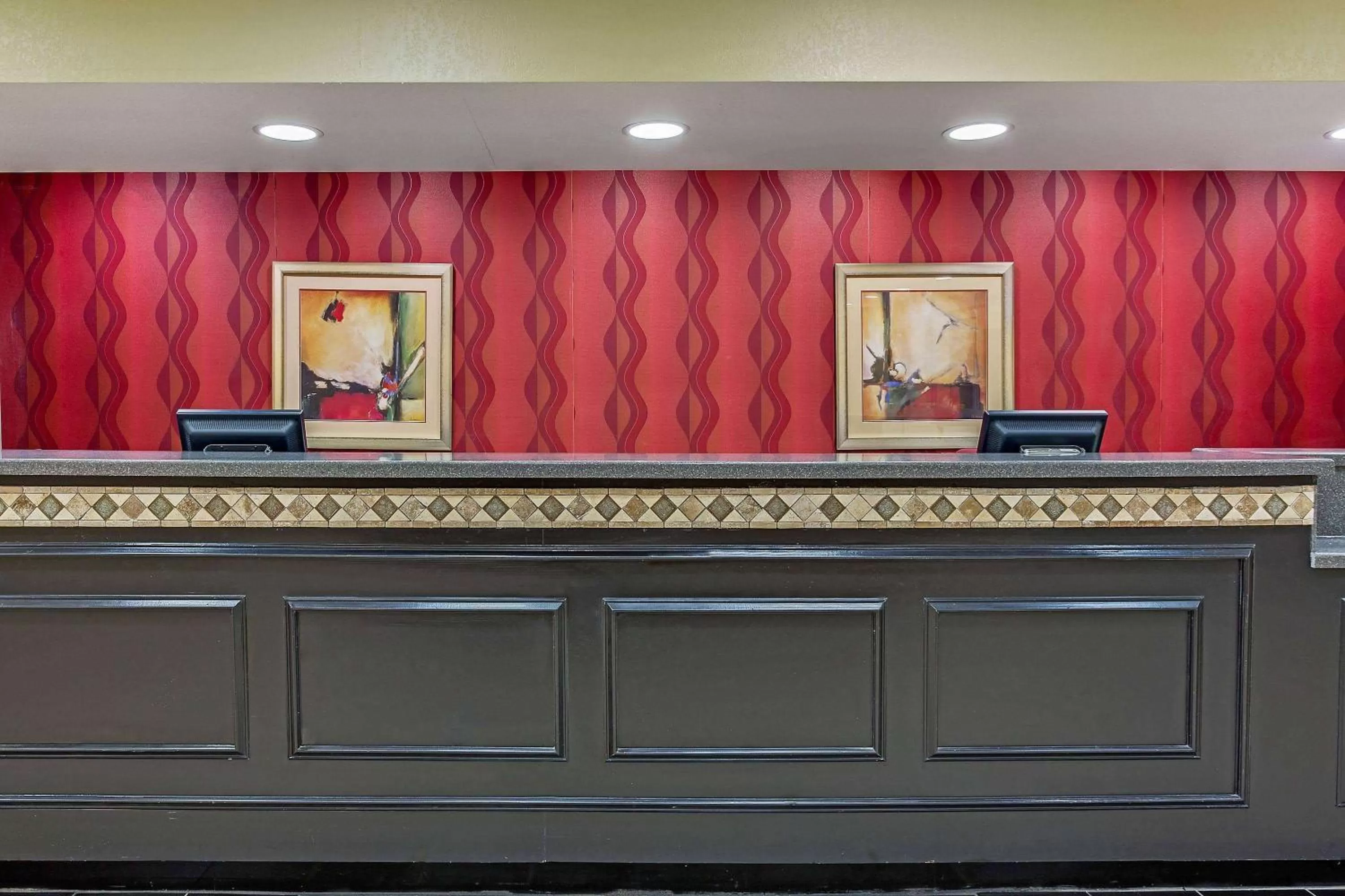 Lobby or reception in La Quinta by Wyndham Canton MS