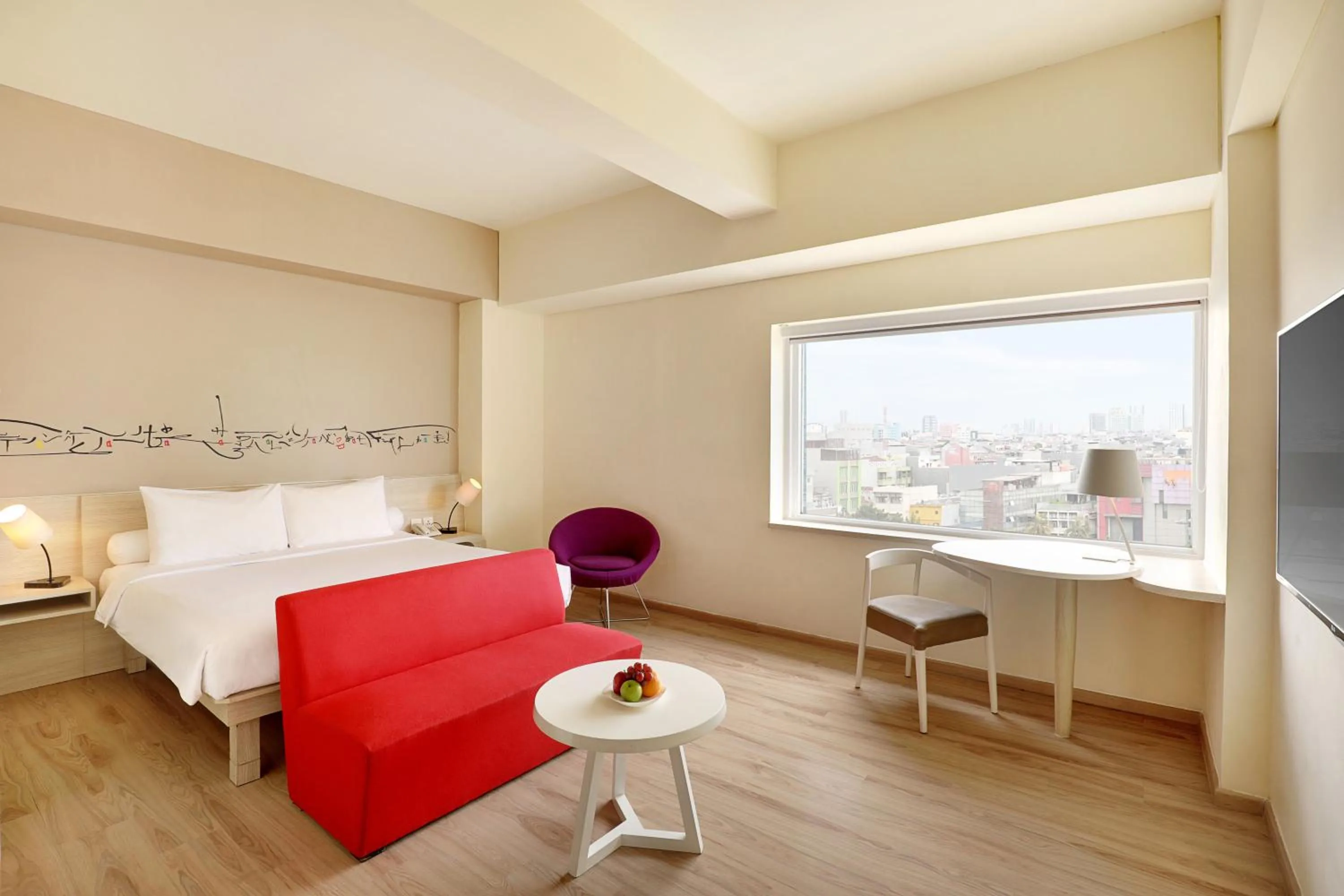 Deluxe Double Room in ibis Styles Jakarta Gajah Mada