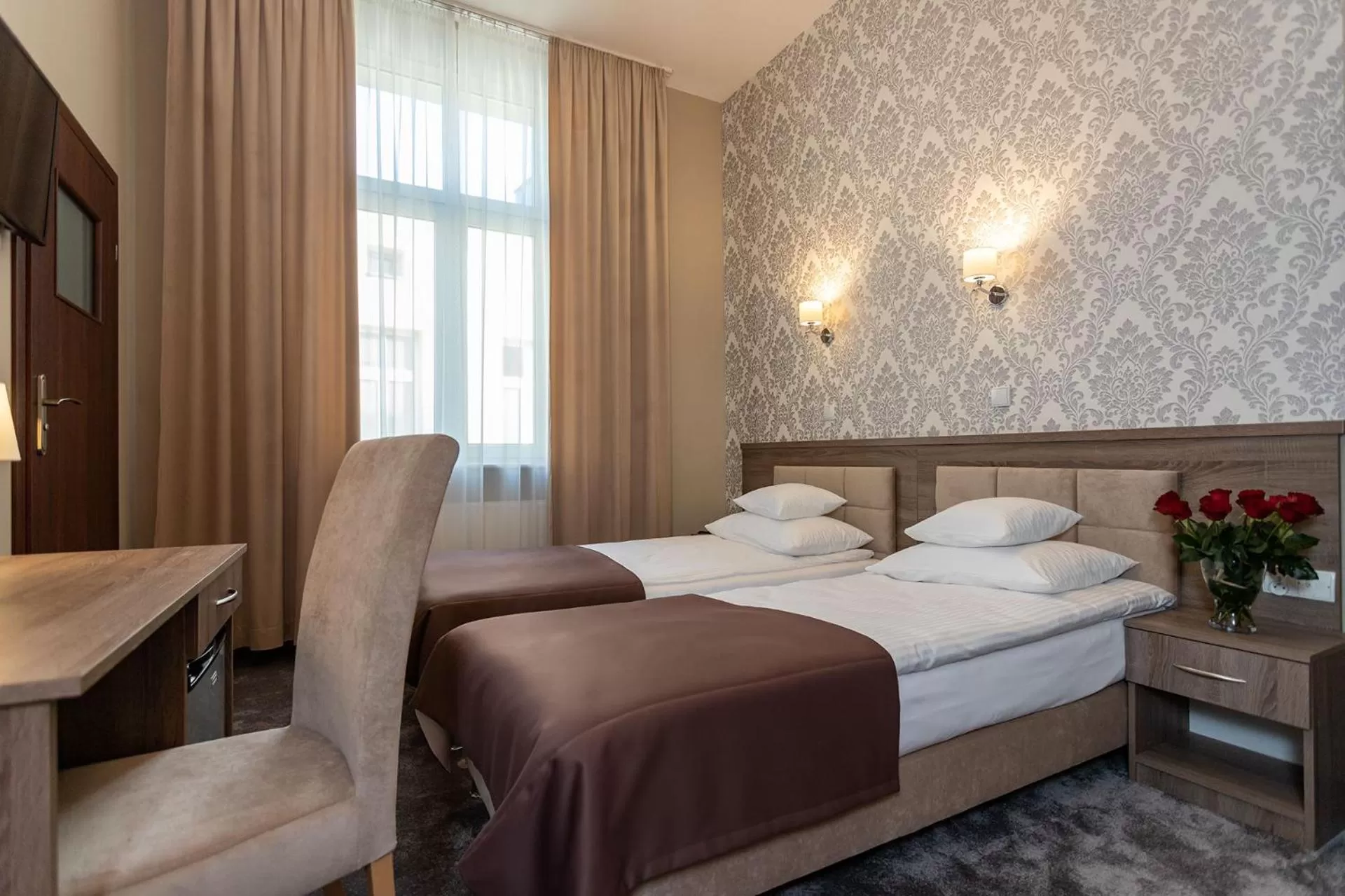 Twin Room in Hotel Maximum