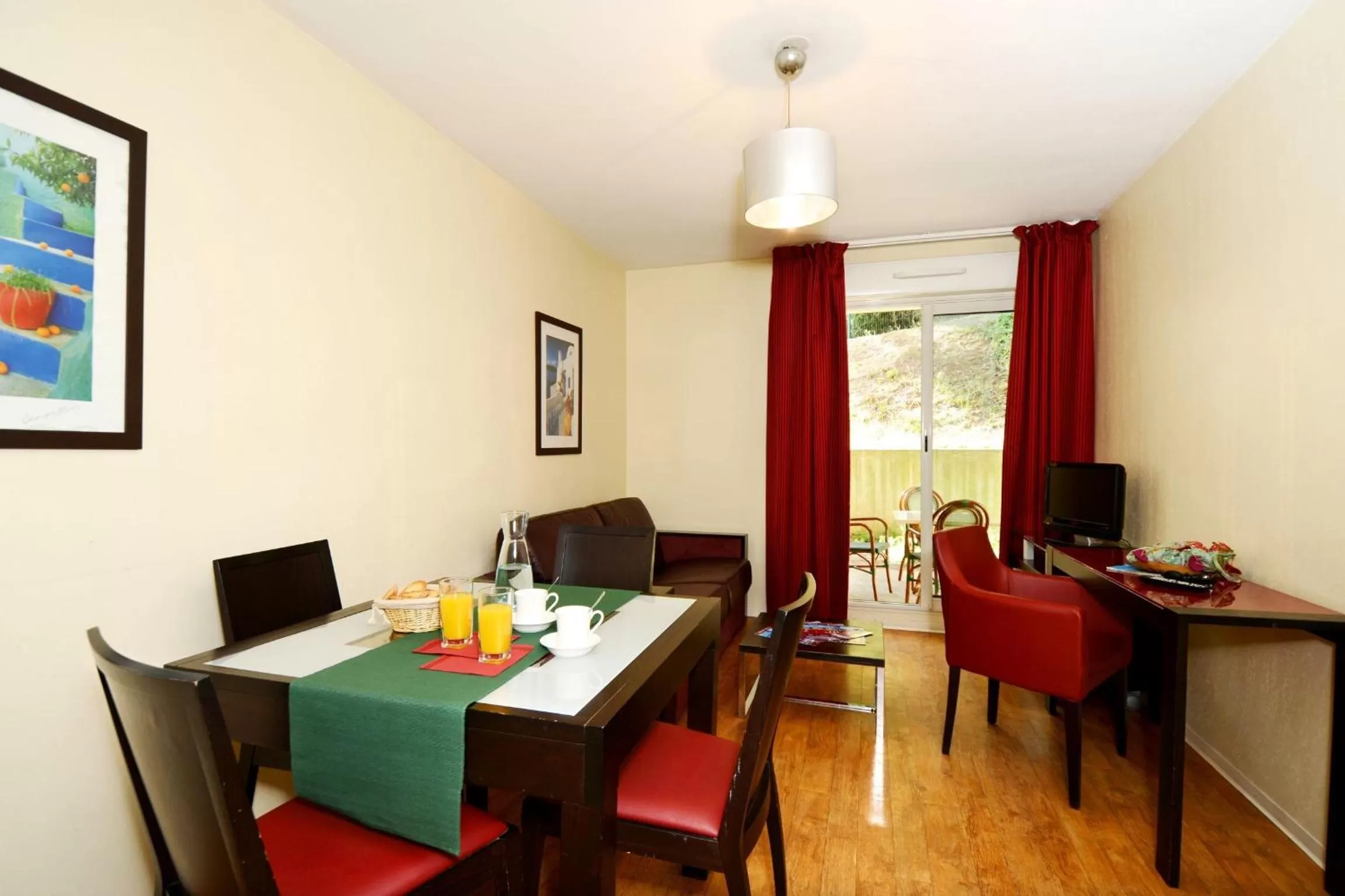 One Bedroom Apartment (4 Adults) in Appart Hotel Odalys City Antibes Olympe