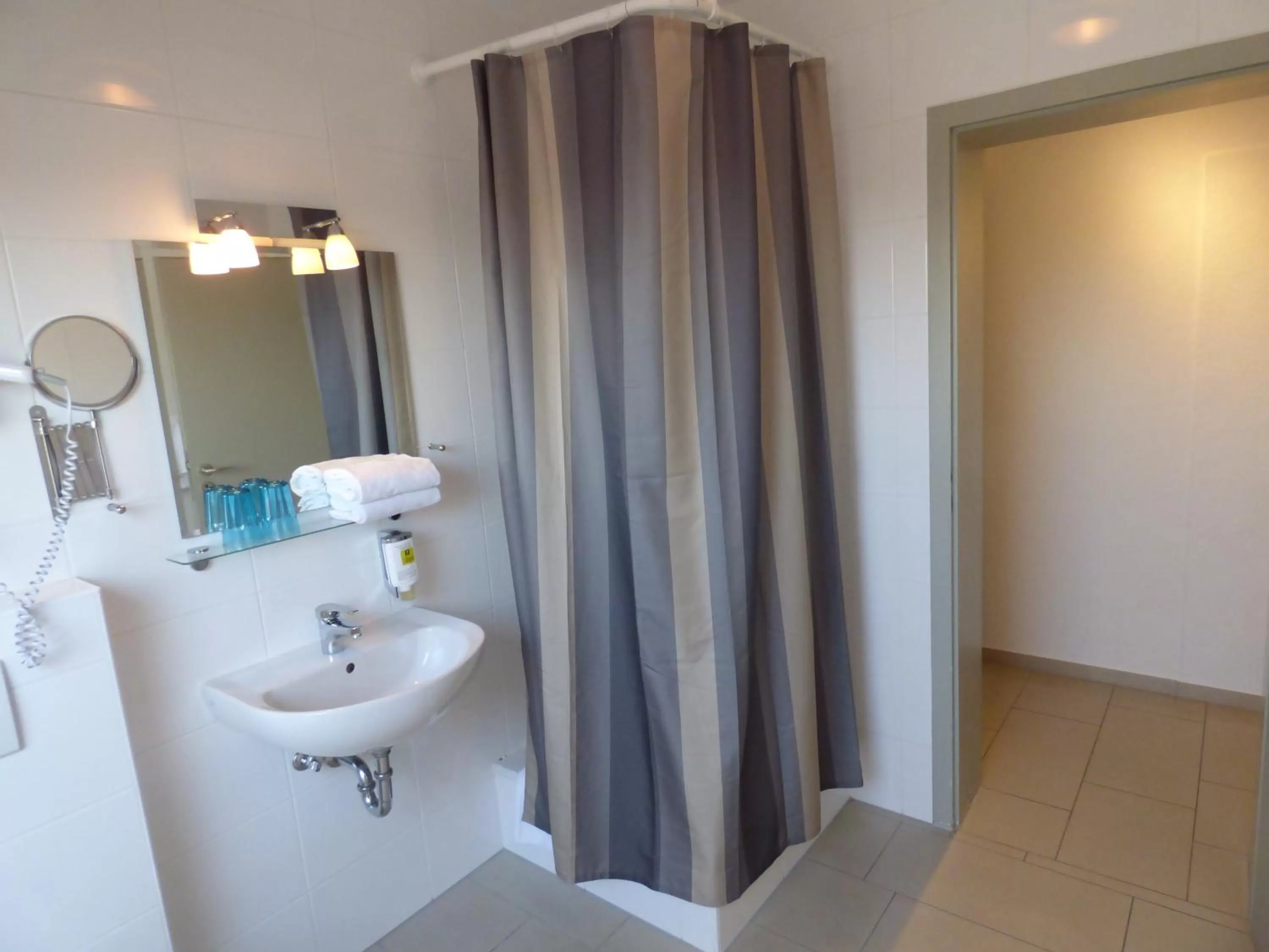 King Room in Hotel Art Inn Dinslaken