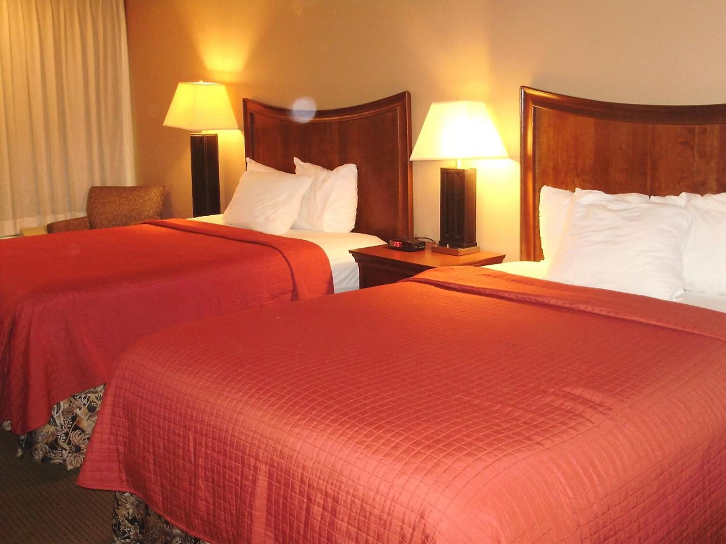 Queen Room with Two Queen Beds in Trade Winds Central Inn