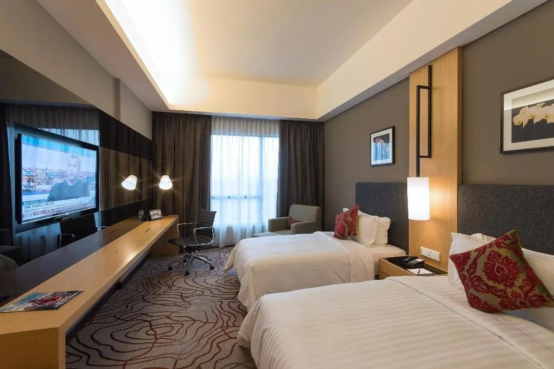 Deluxe Twin Room in Impiana Hotel Senai