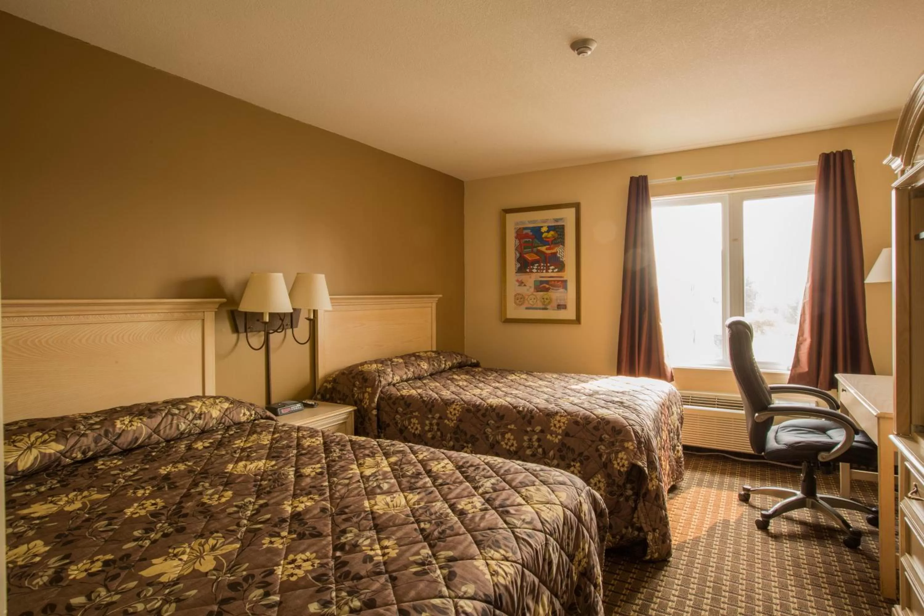 Double Room with Two Double Beds in The Village Inn