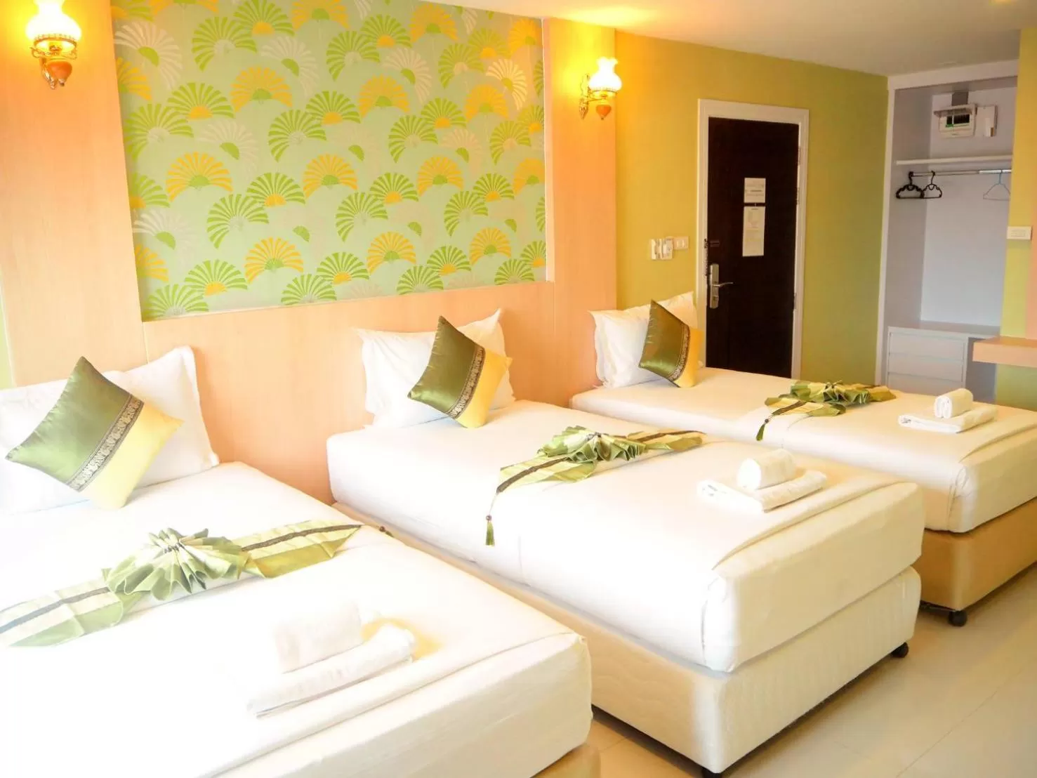 Family Hotel Khon Kaen - แฟมิลี่ โฮเทล ขอนแก่น