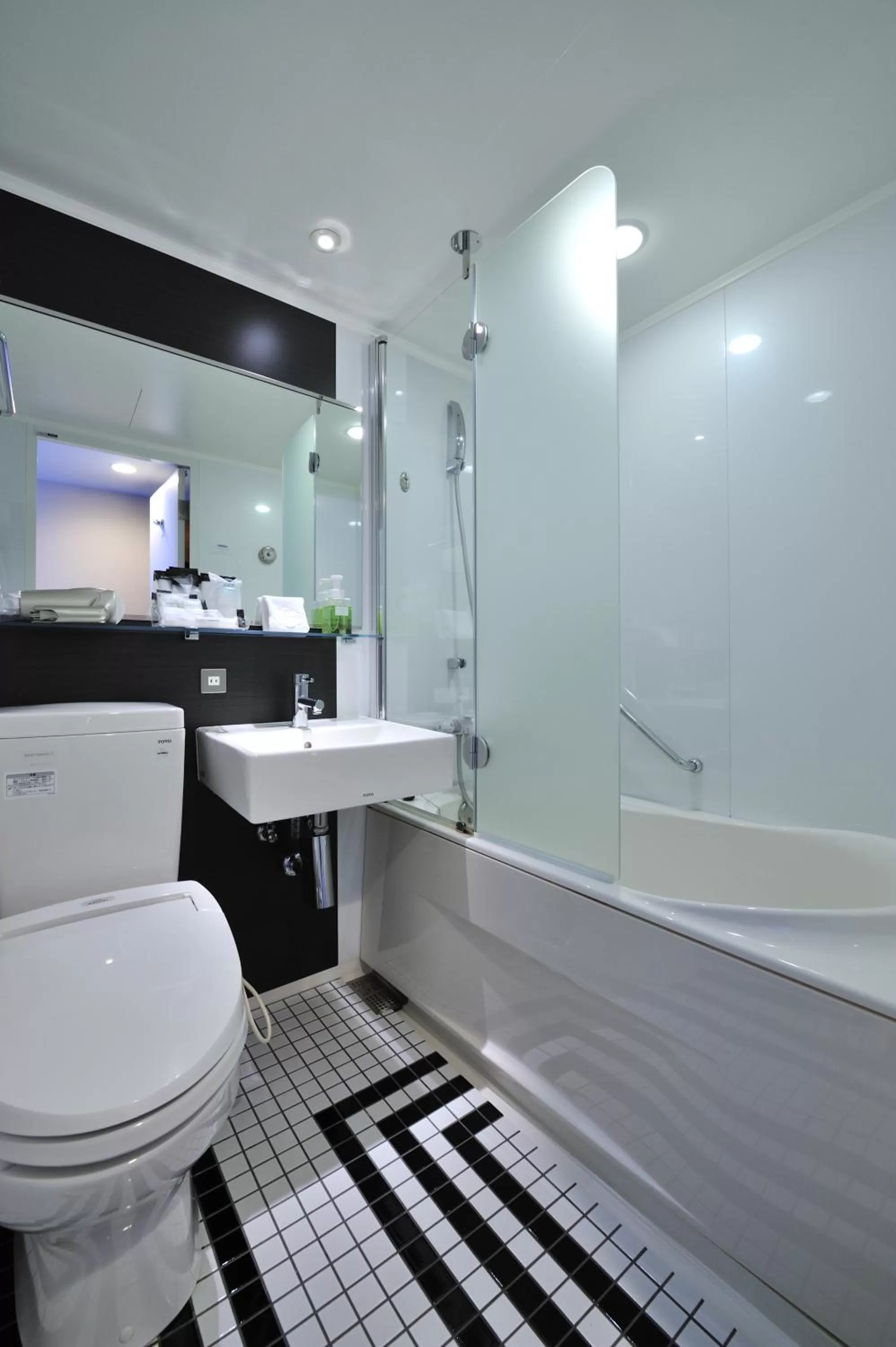 Standard Twin Room - Non-Smoking in Hotel Granvia Hiroshima