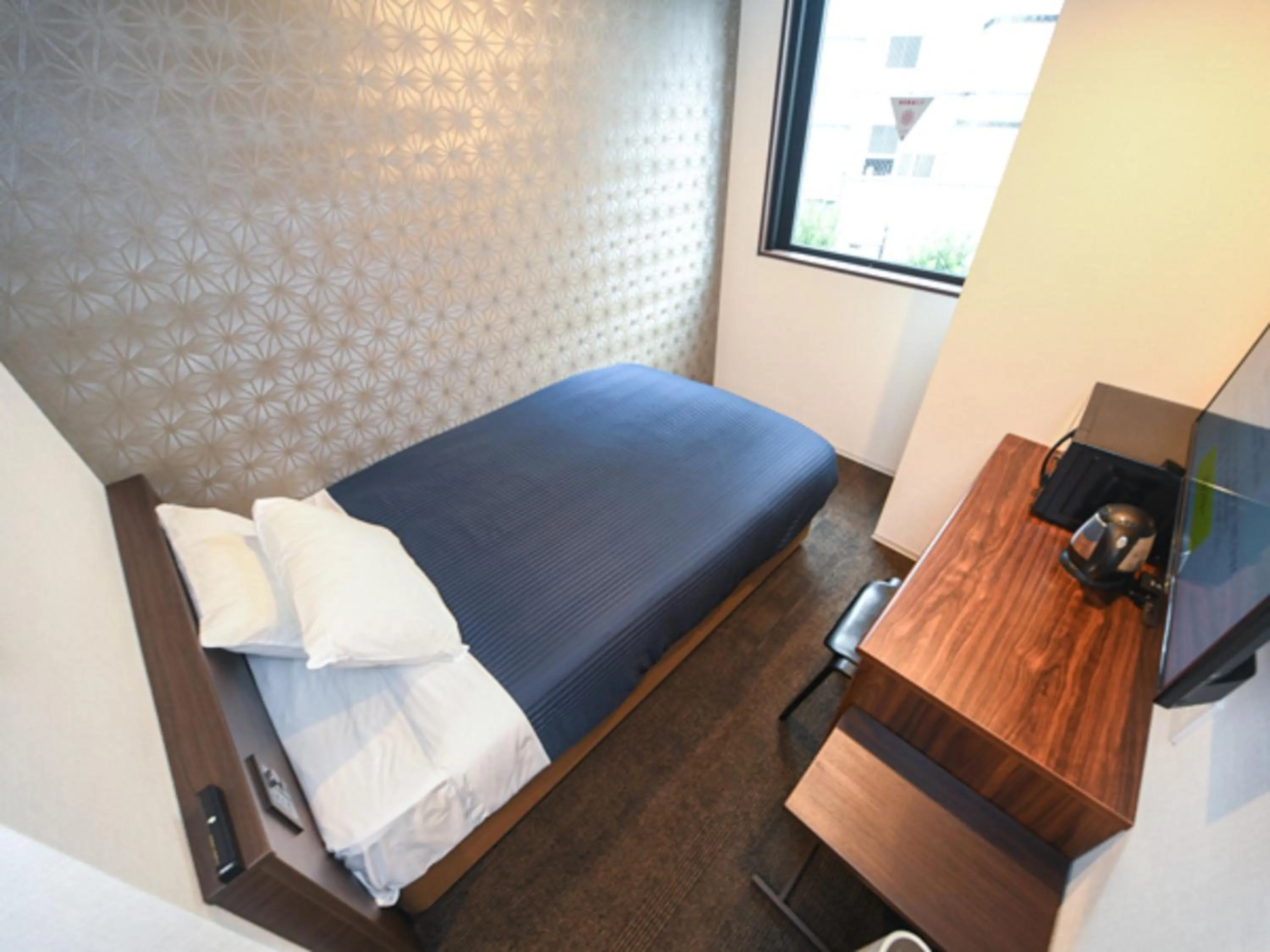 Double Room with Small Double Bed - single occupancy - Non-Smoking in HOTEL LiVEMAX Nihonbashi Koamicho