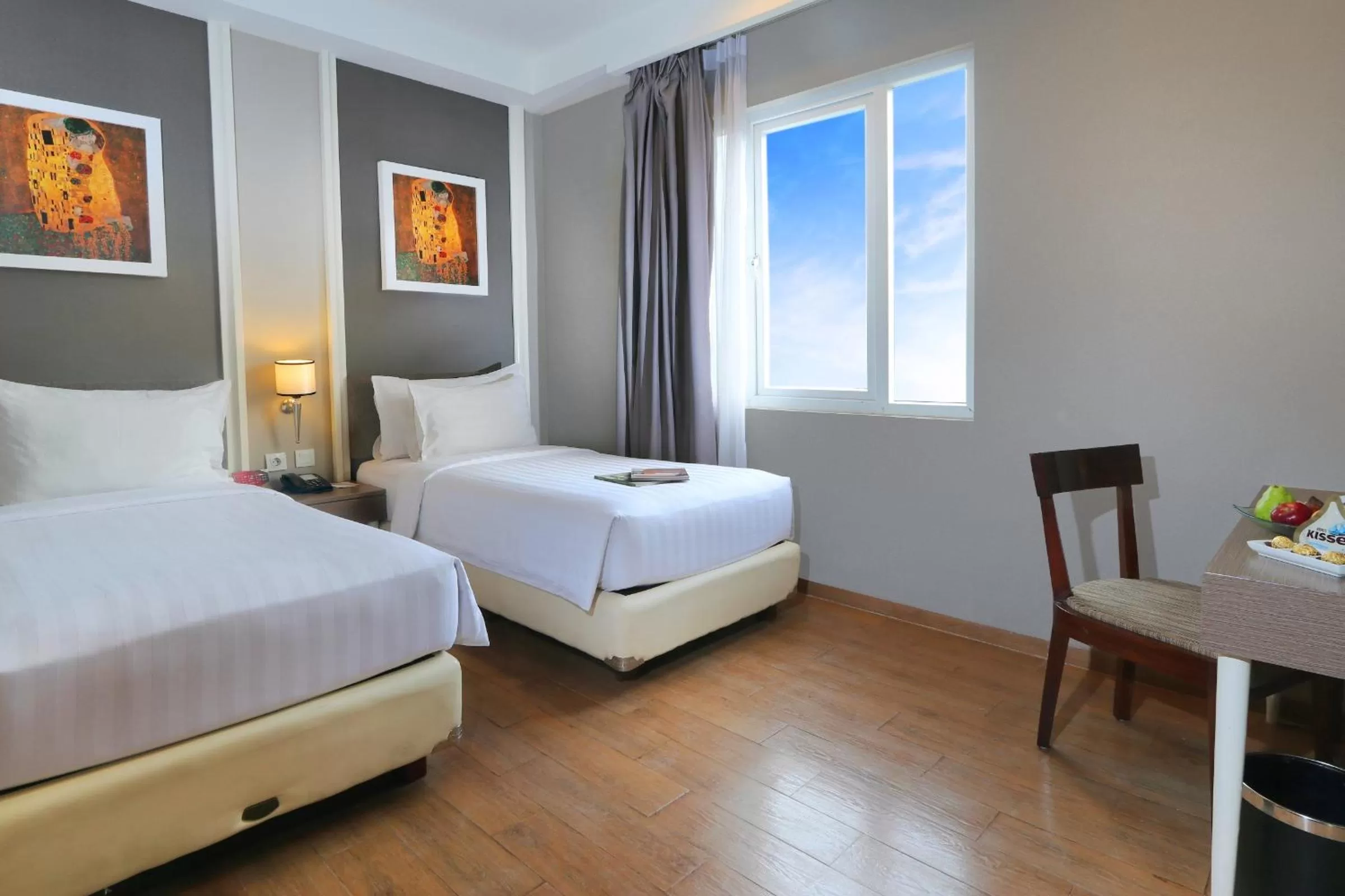 Superior Twin Room in Pranaya Boutique Hotel