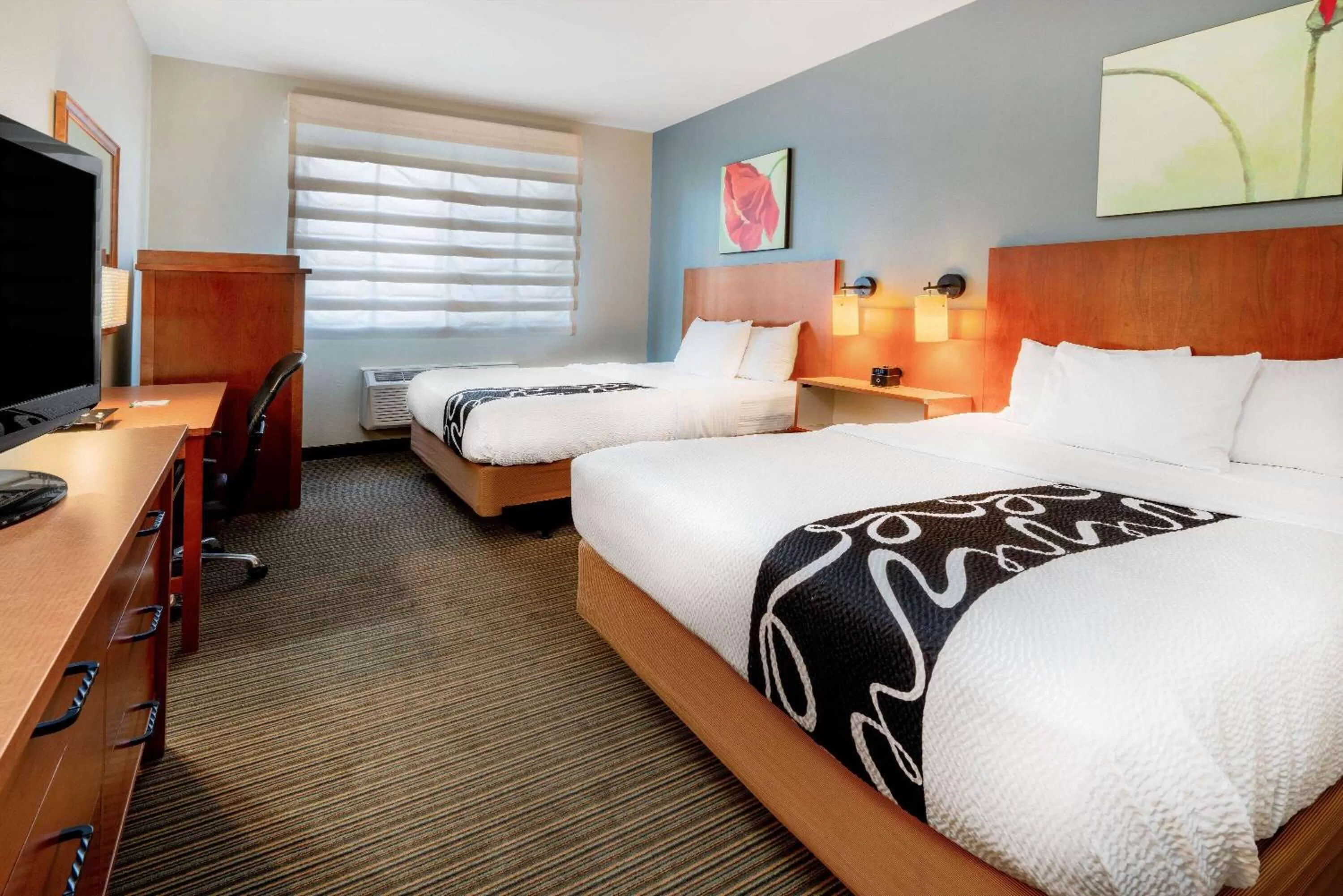 Deluxe Queen Room with Two Queen Beds in La Quinta by Wyndham Helena