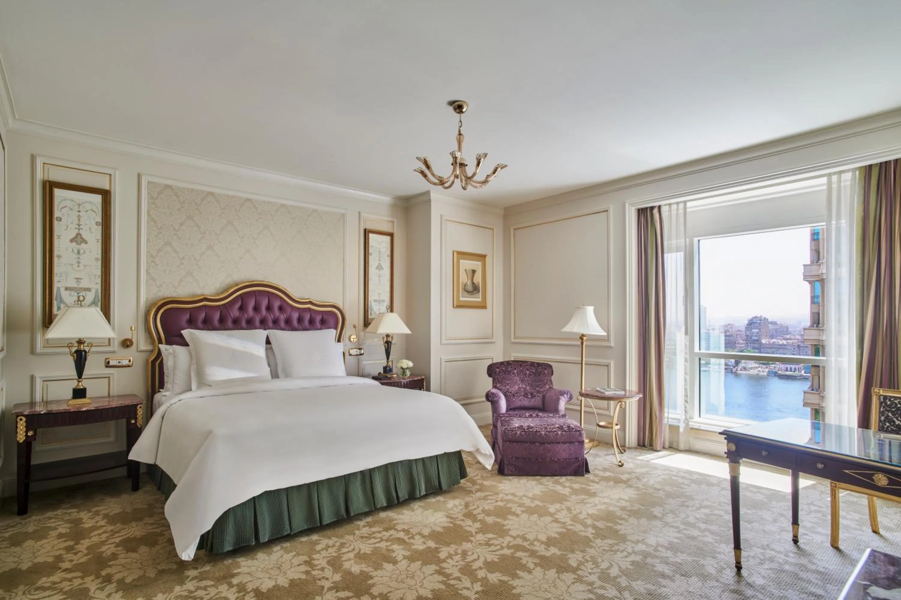 Premier Nile Room King in Four Seasons Cairo At The First Residence