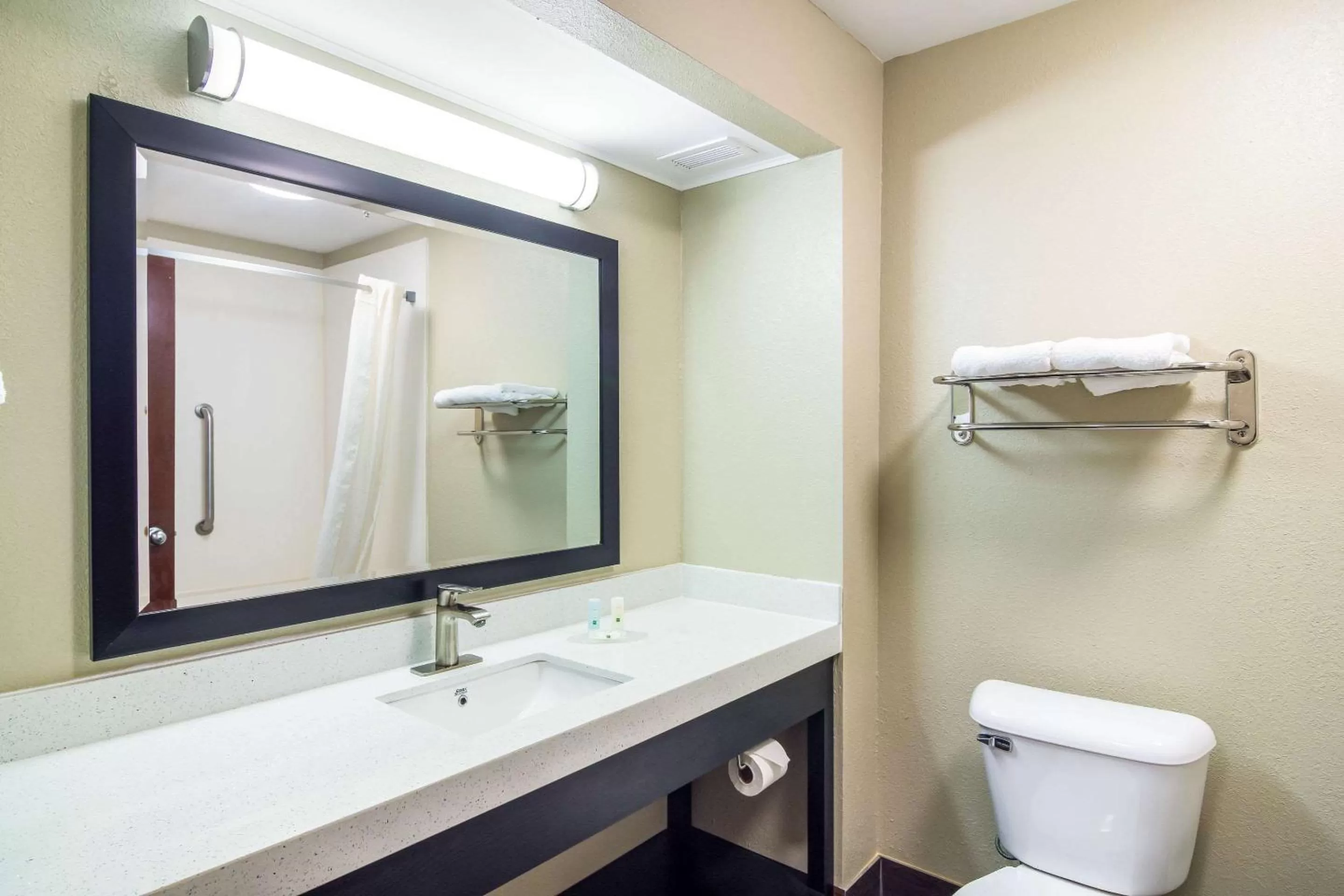 Double Room with Two Double Beds - Non-Smoking in Quality Inn & Suites Canton, GA