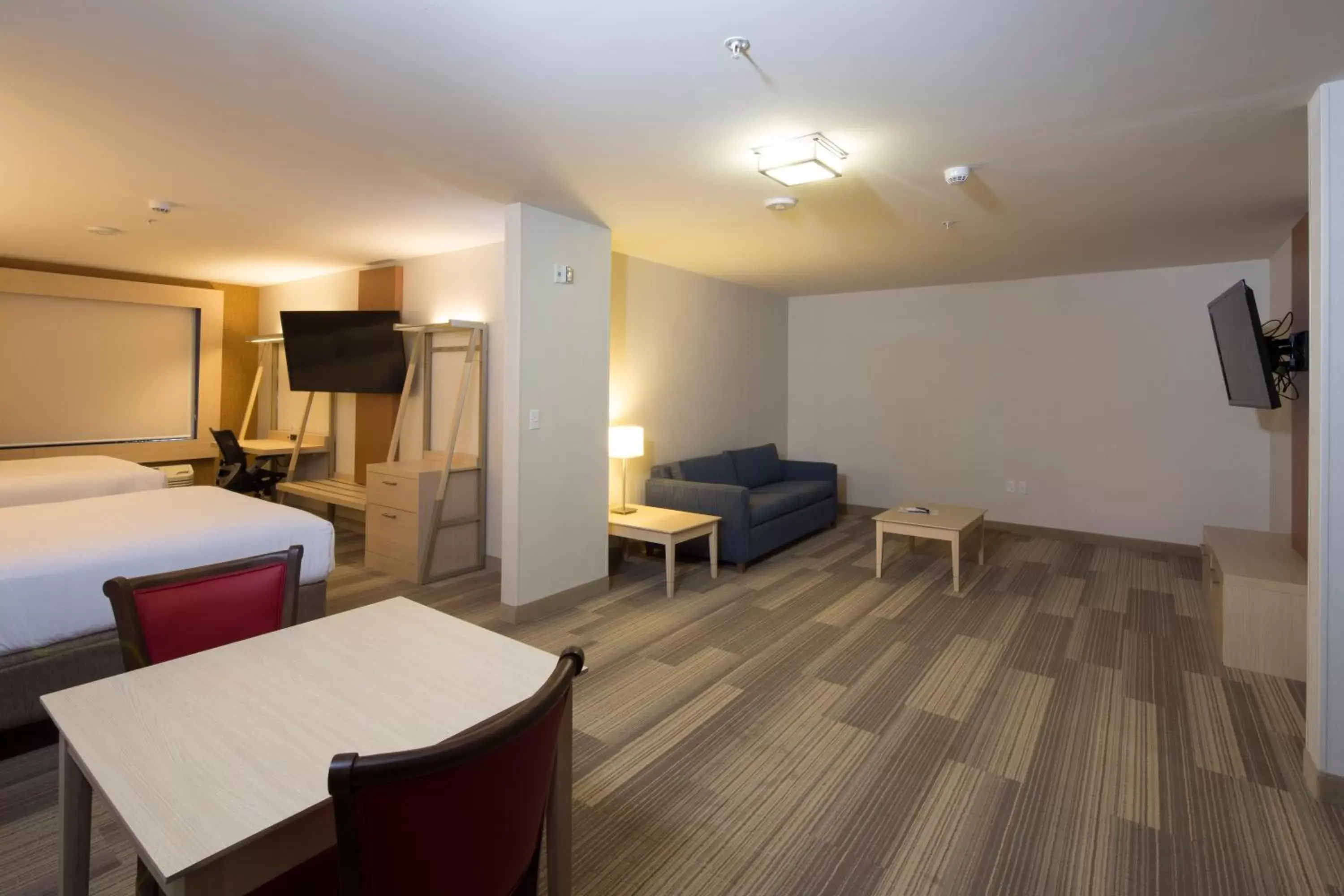 Holiday Inn Express & Suites Port Huron by IHG Holiday Inn Express & Suites Port Huron by IHG