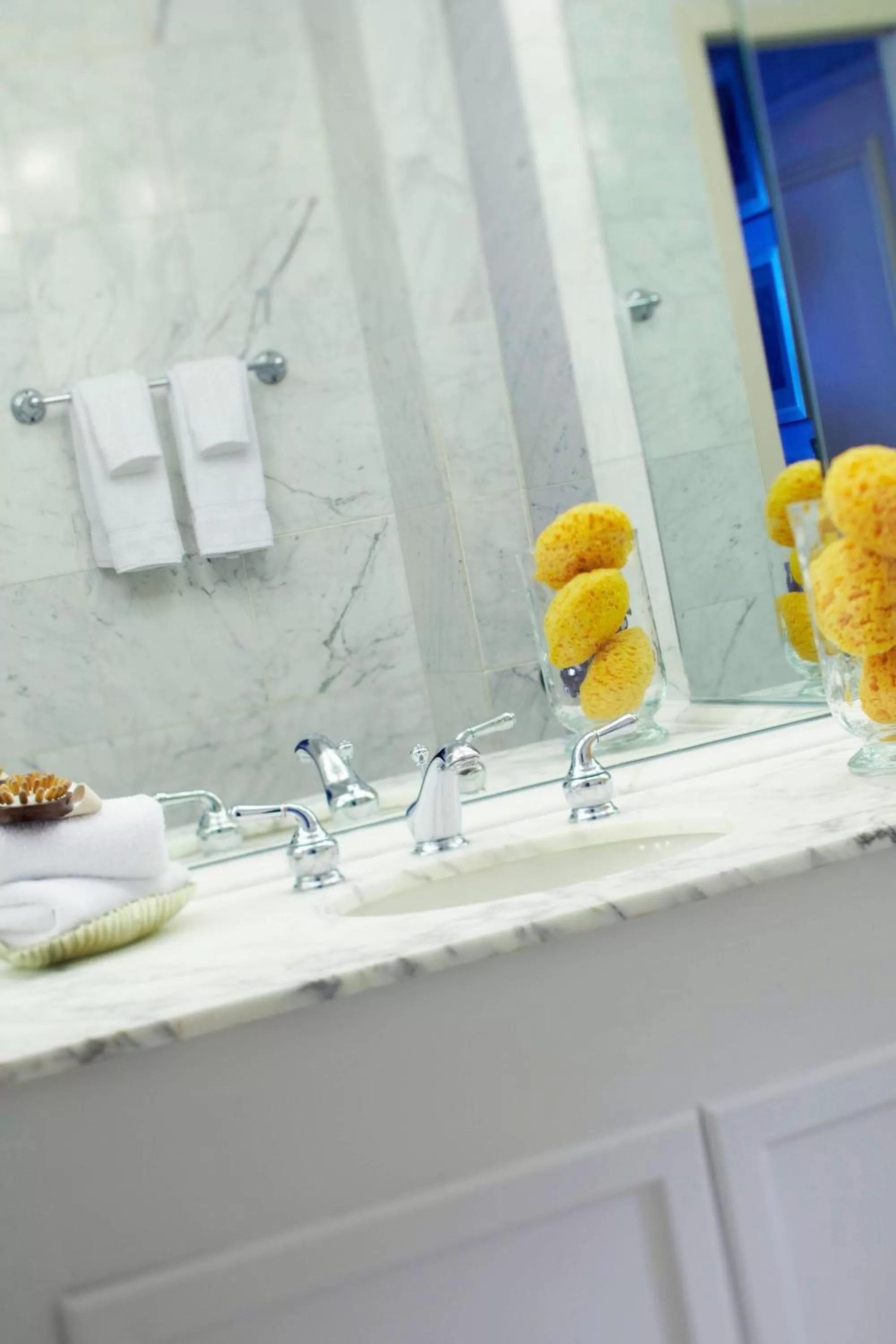 Suite with Lounge Access in Hotel Cleveland Autograph Collection