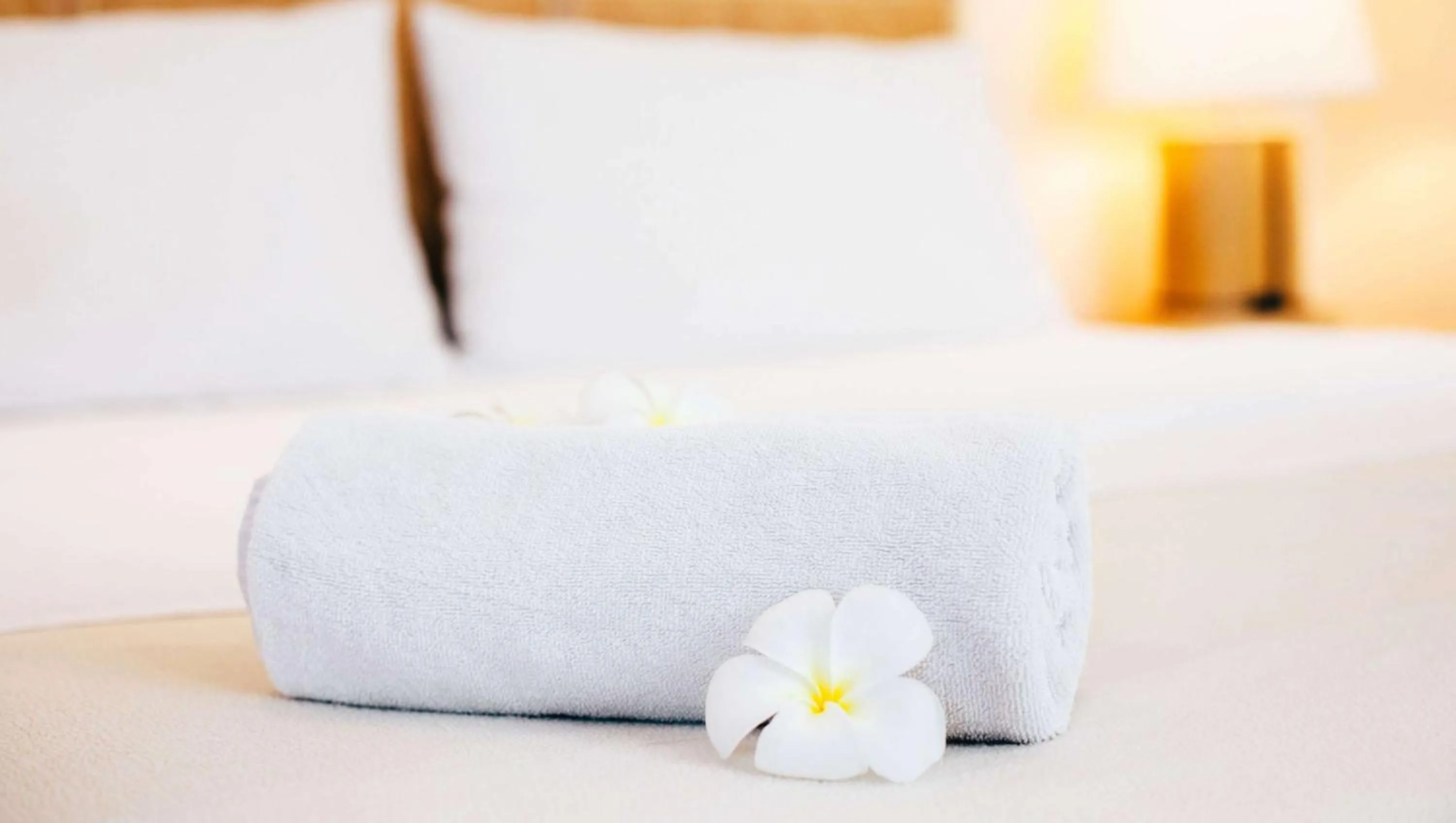 King Bed Non Smoking in Magnuson Hotel Texarkana