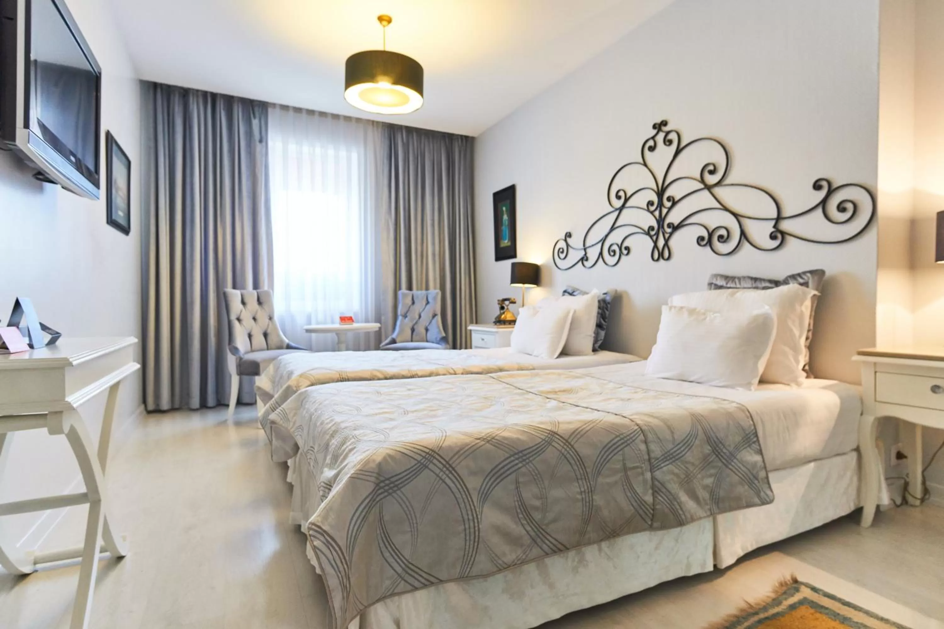 Connecting Room For 4 in Celal Sultan Hotel Special Class