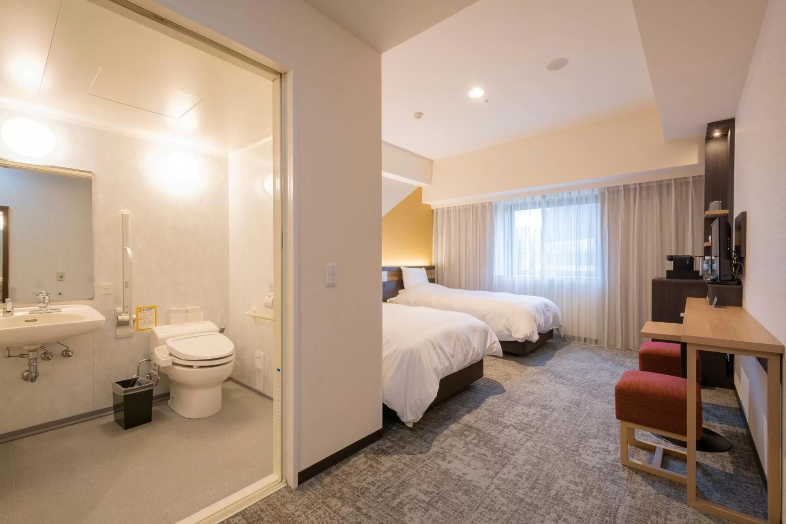 Universal Twin Room - Non-Smoking in Hotel Kanazawa