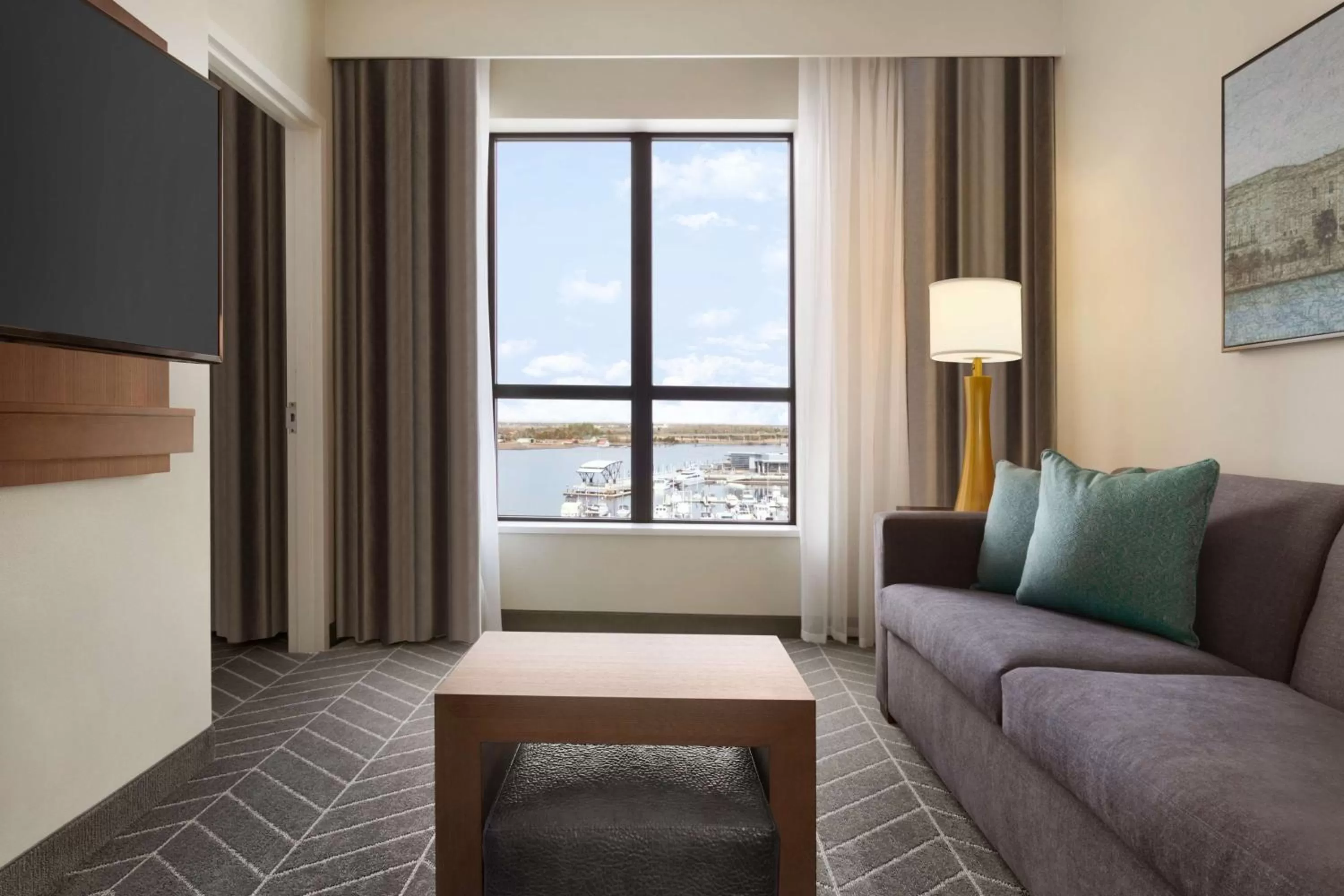 King Suite with River View  in Embassy Suites By Hilton Wilmington Riverfront