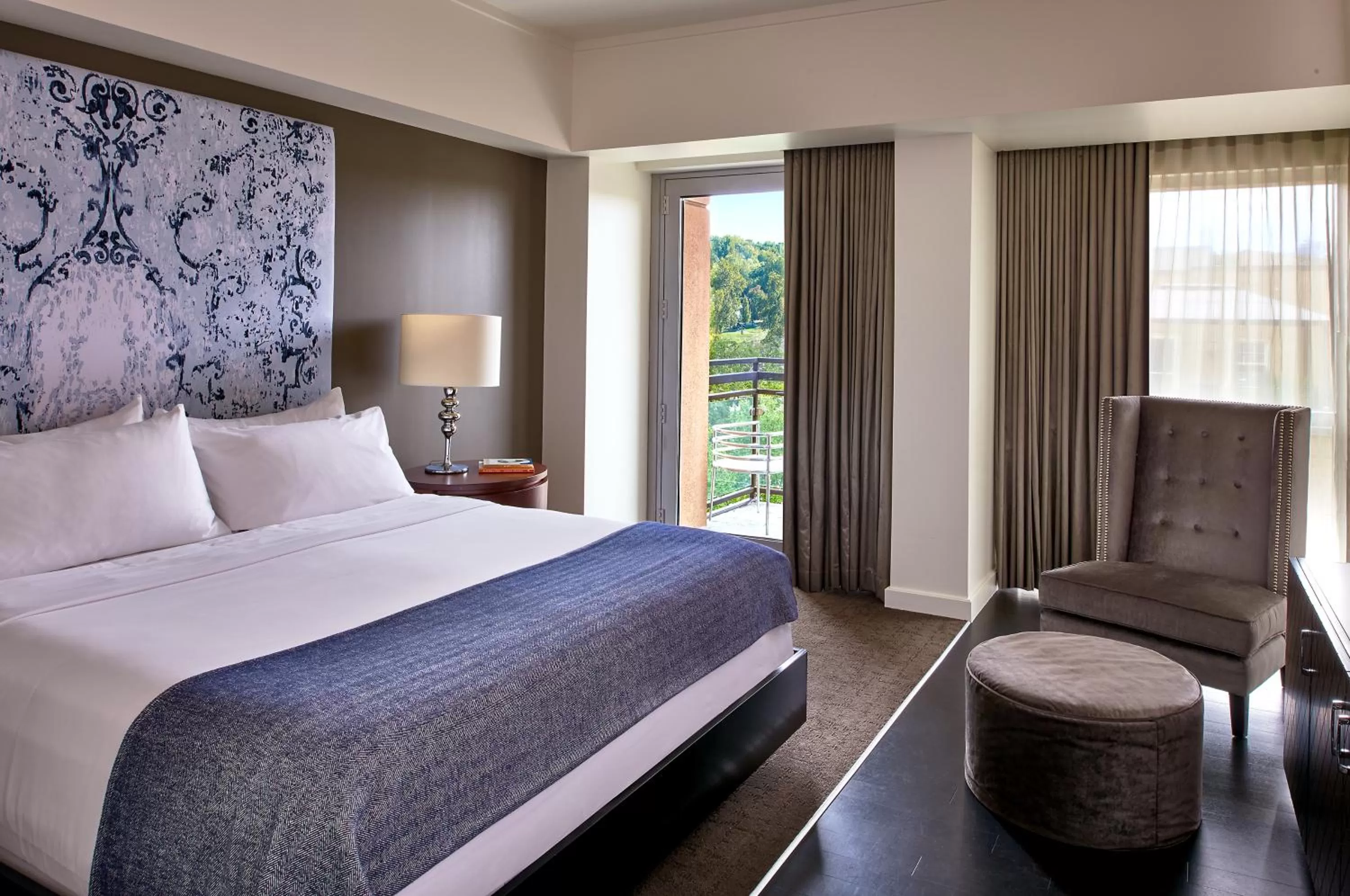 King Balcony Accessible - single occupancy in The Fontaine