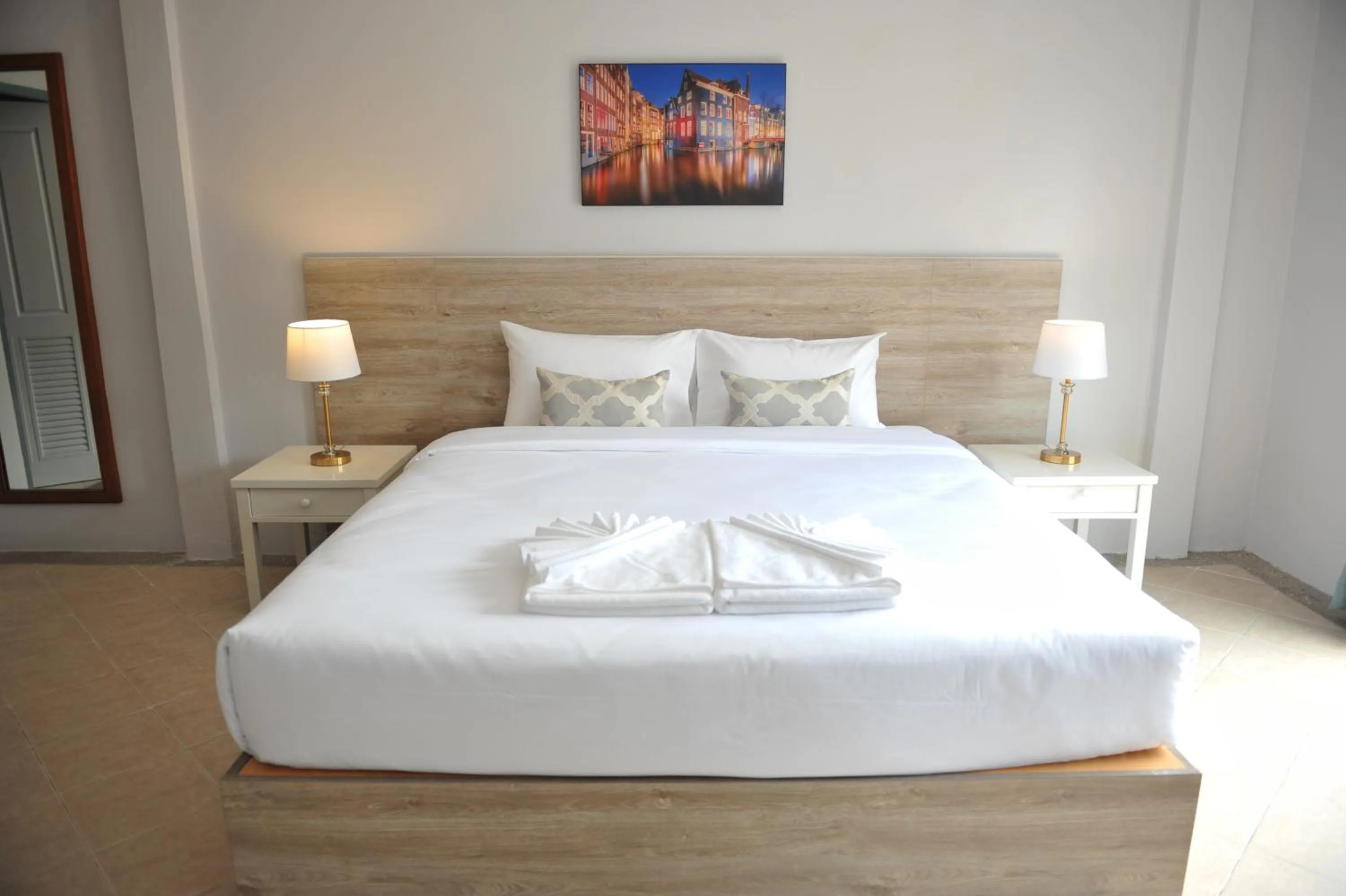 Junior Suite in Drop Inn Bangkok